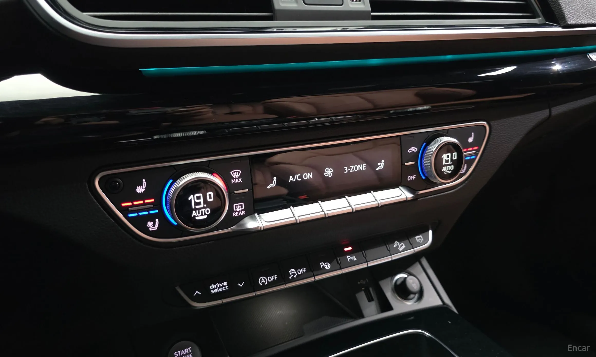 Audi Q5 (FY) превью 16