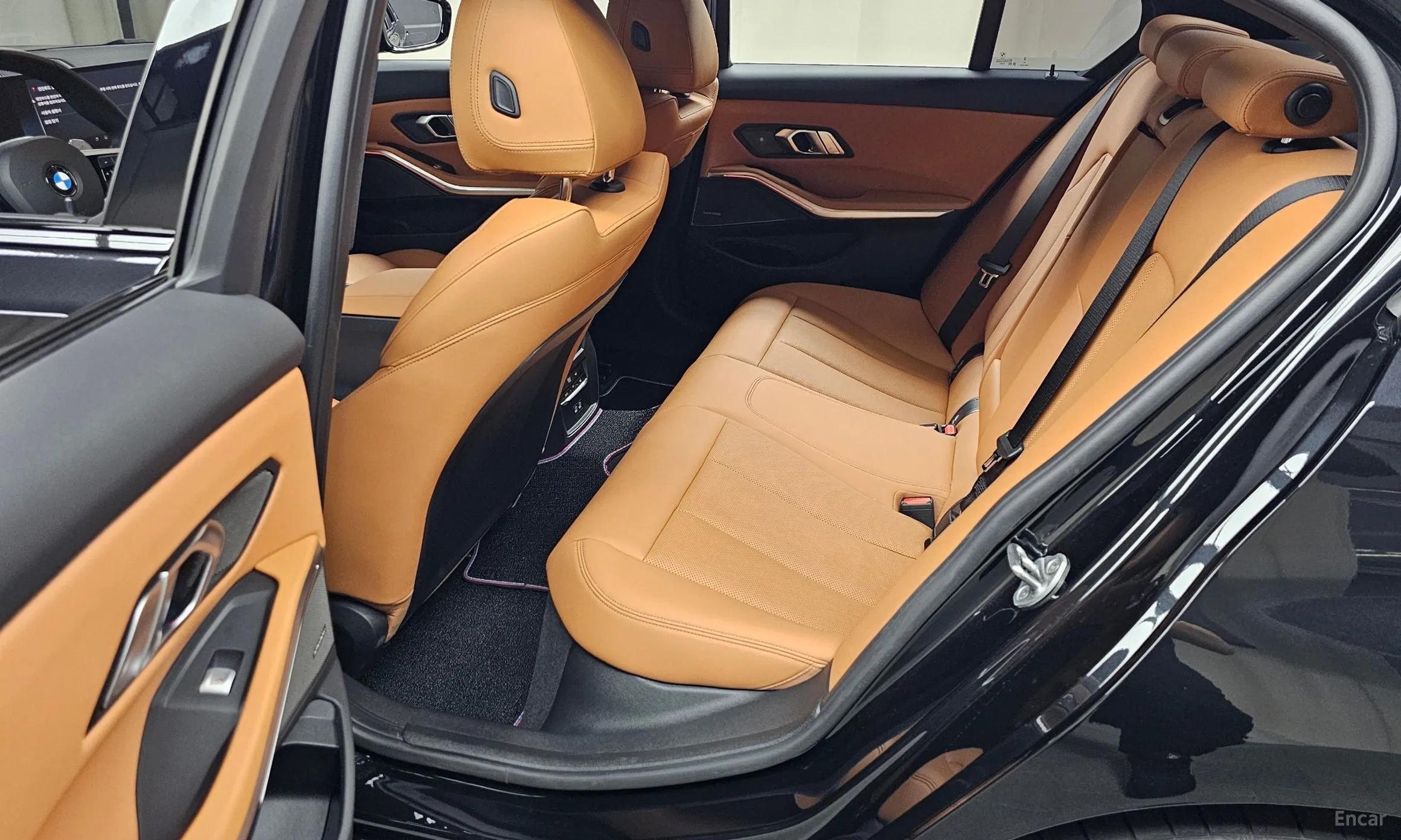 BMW 3 Series (G20) превью 11