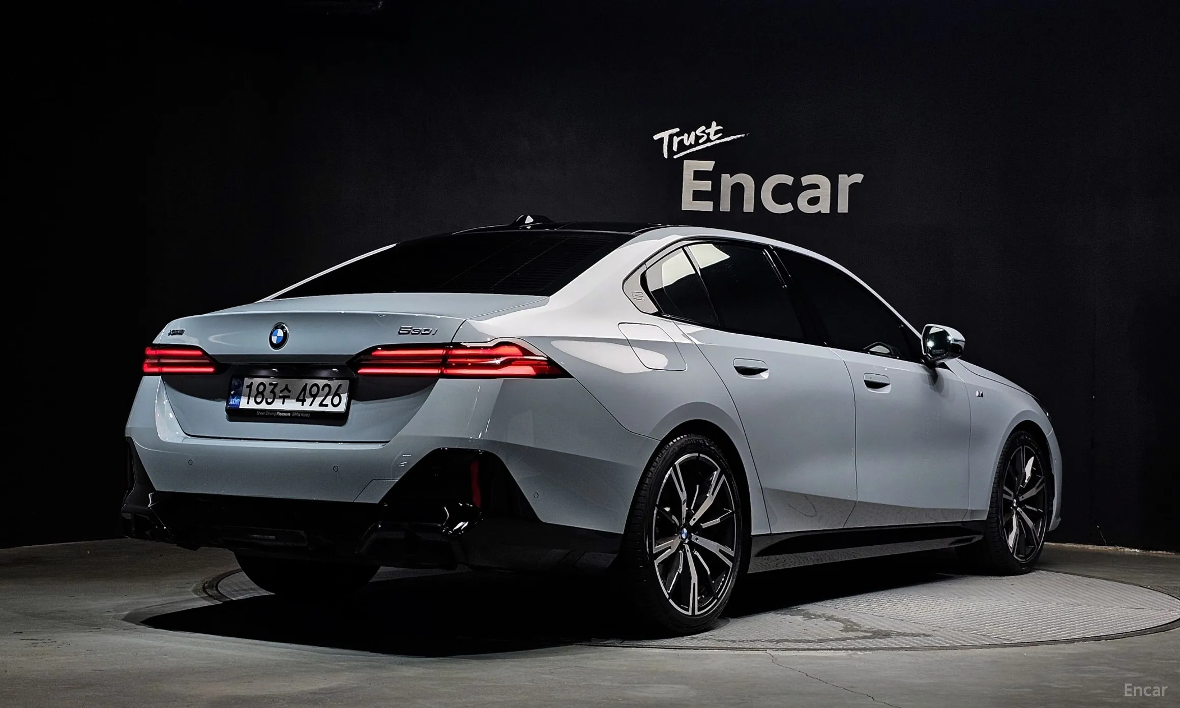 BMW 5 Series (G60)