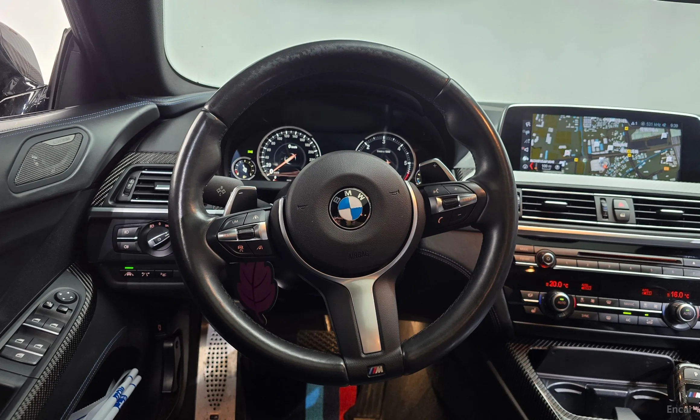 BMW 6 Series (F12) превью 13
