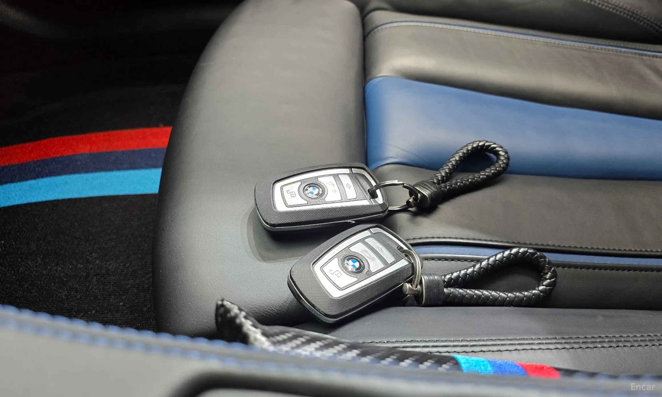 BMW 6 Series (F12) превью 15