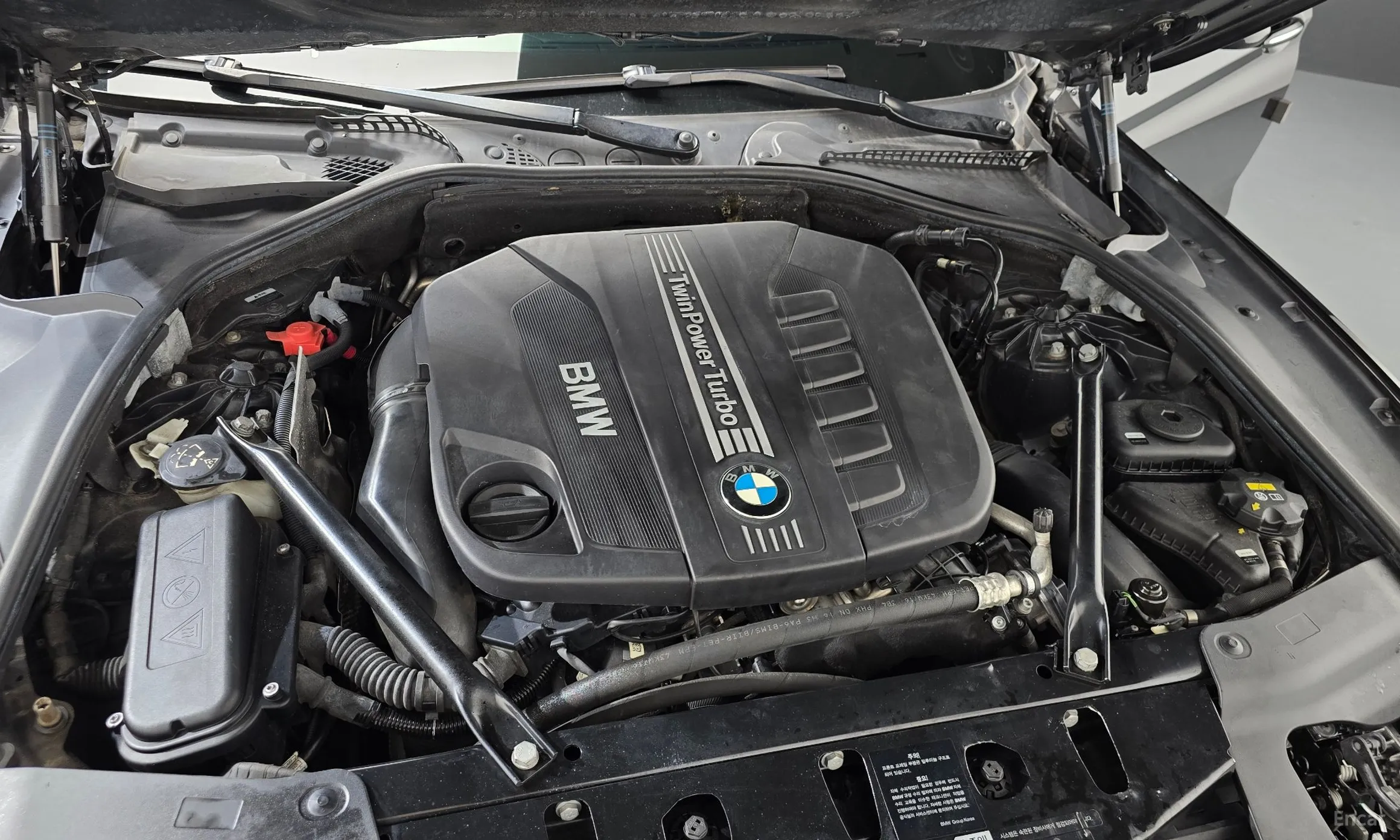 BMW 6 Series (F12) превью 6