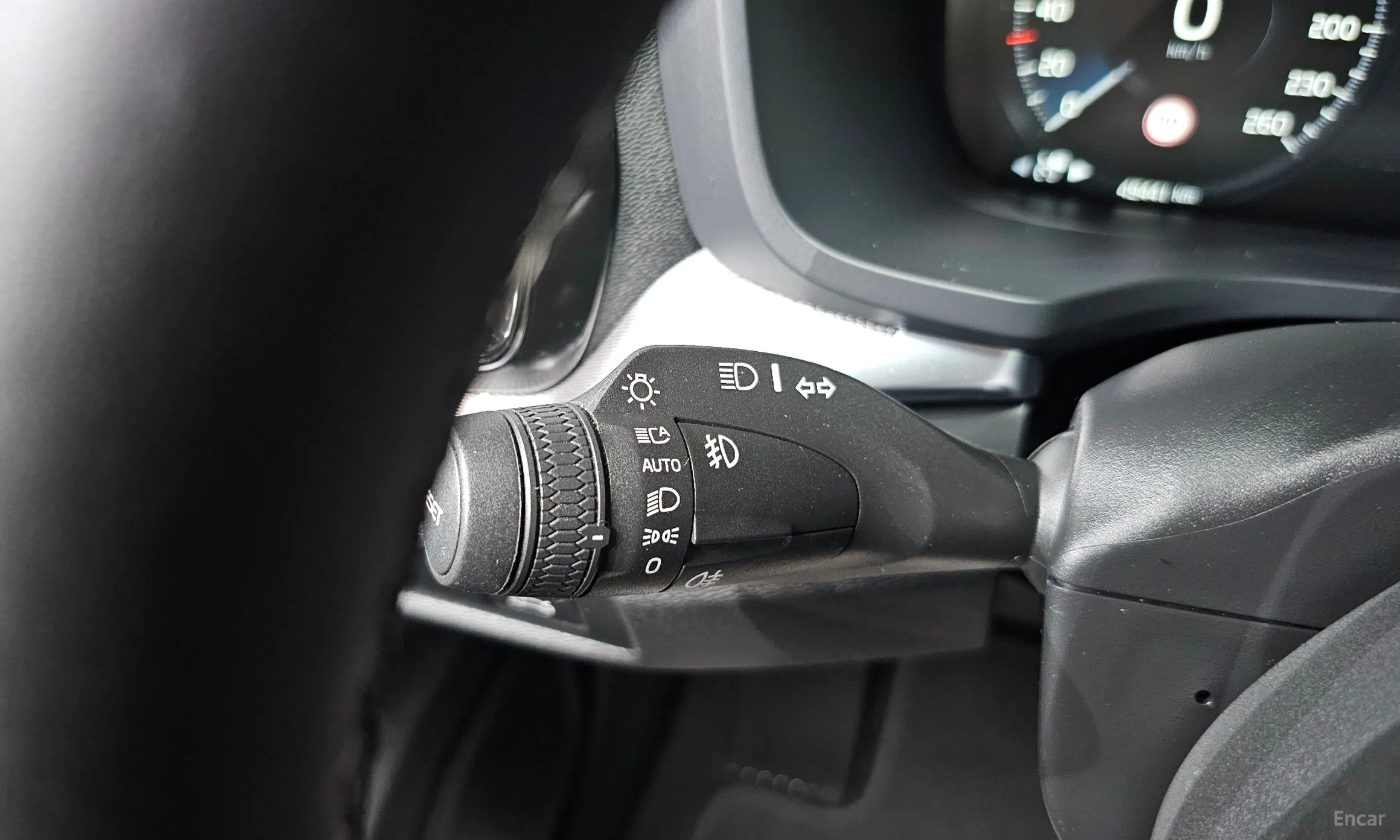 Volvo S60 3rd Generation превью 19