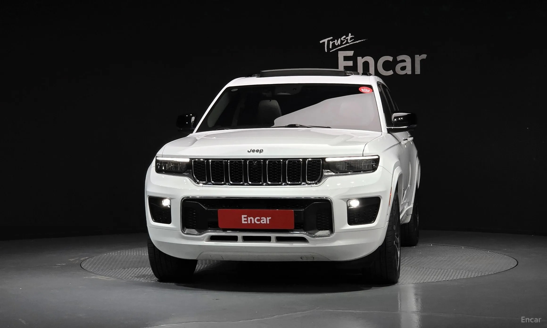 Jeep Grand Cherokee (WL) превью 3