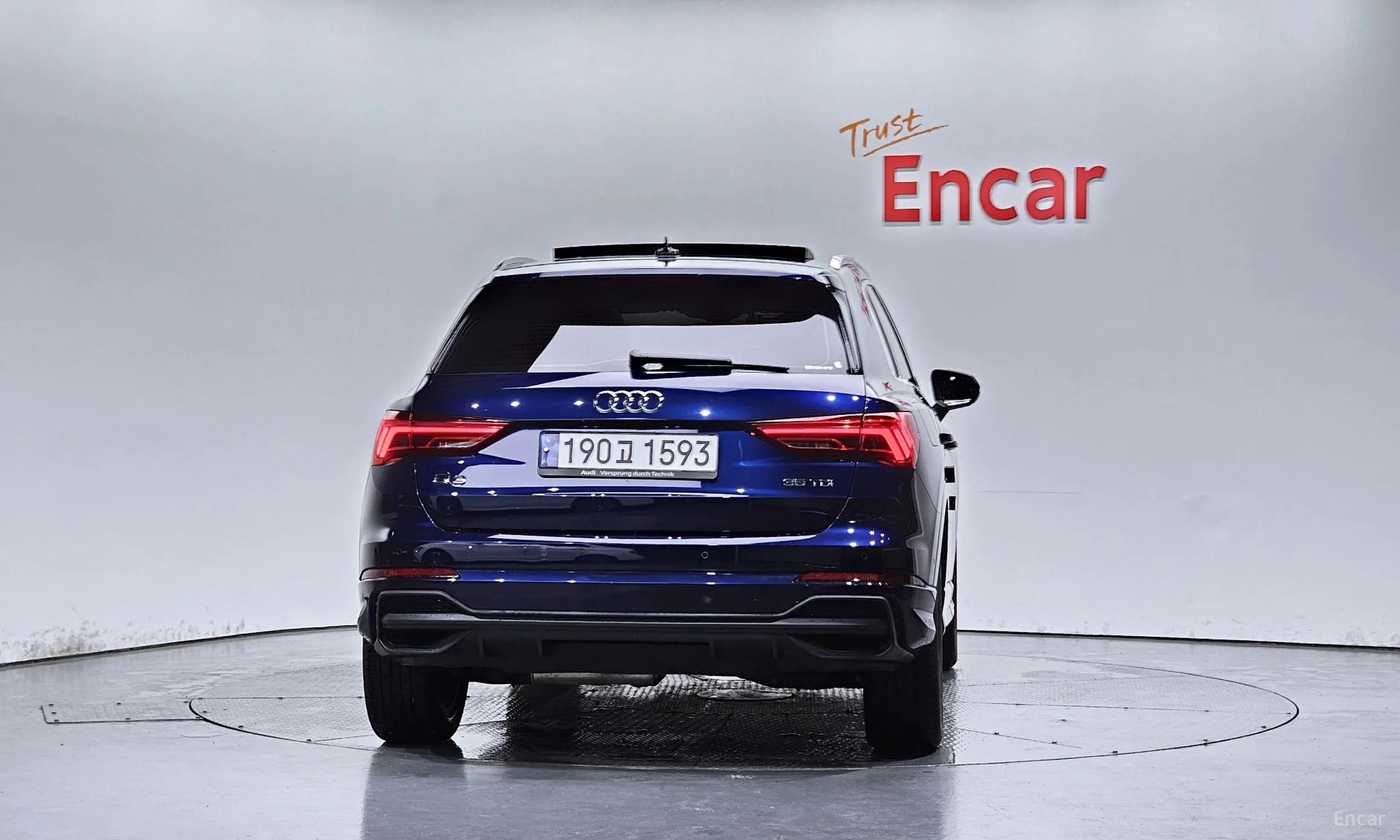 Audi Q3 (F3) превью 4