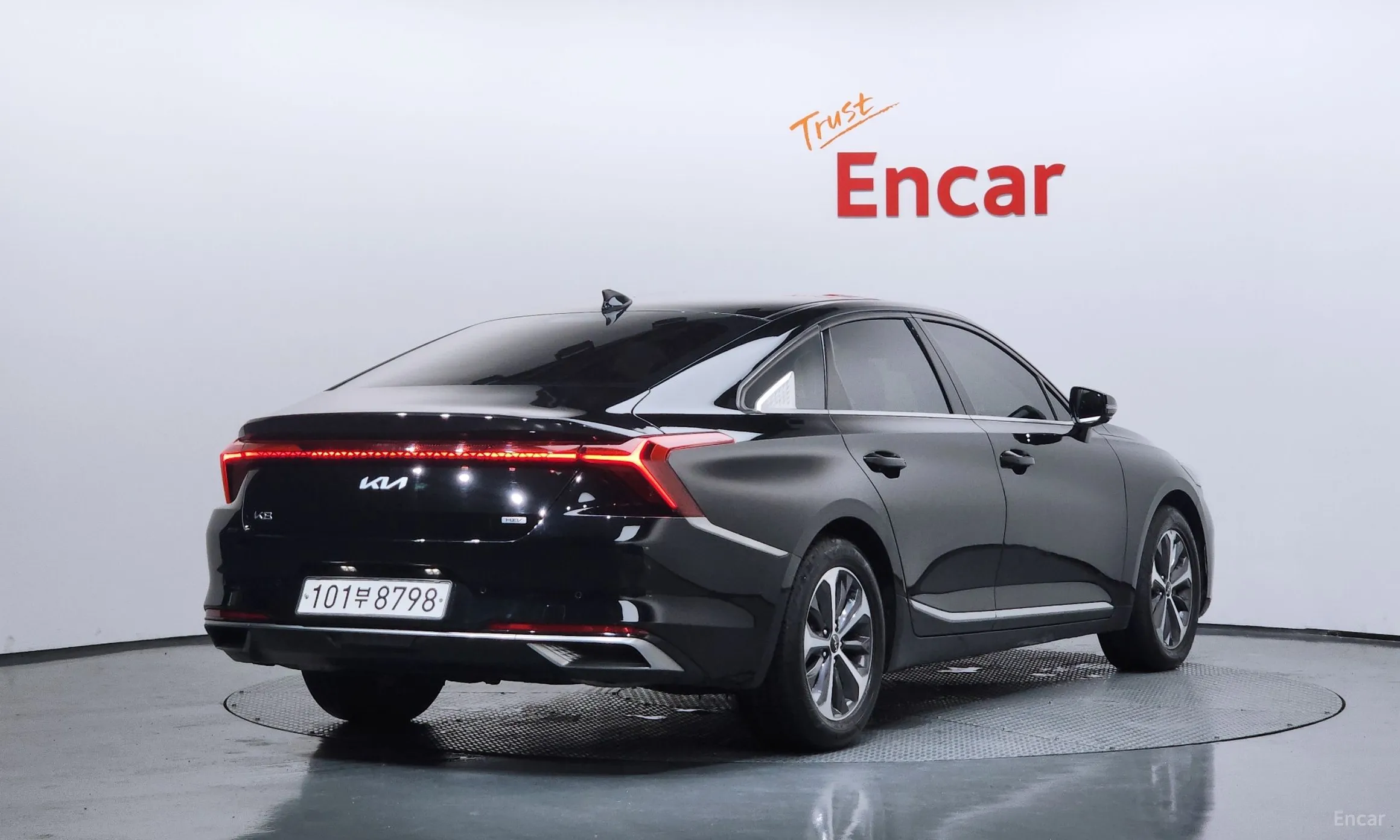 Kia K8 Hybrid