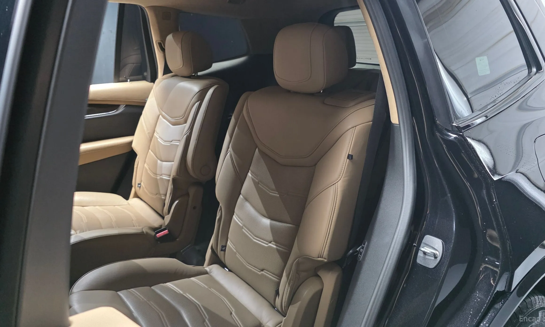 Cadillac XT6 превью 12