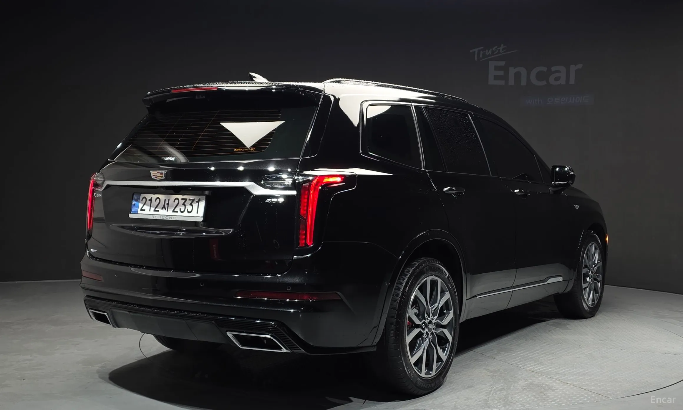 Cadillac XT6 превью 2
