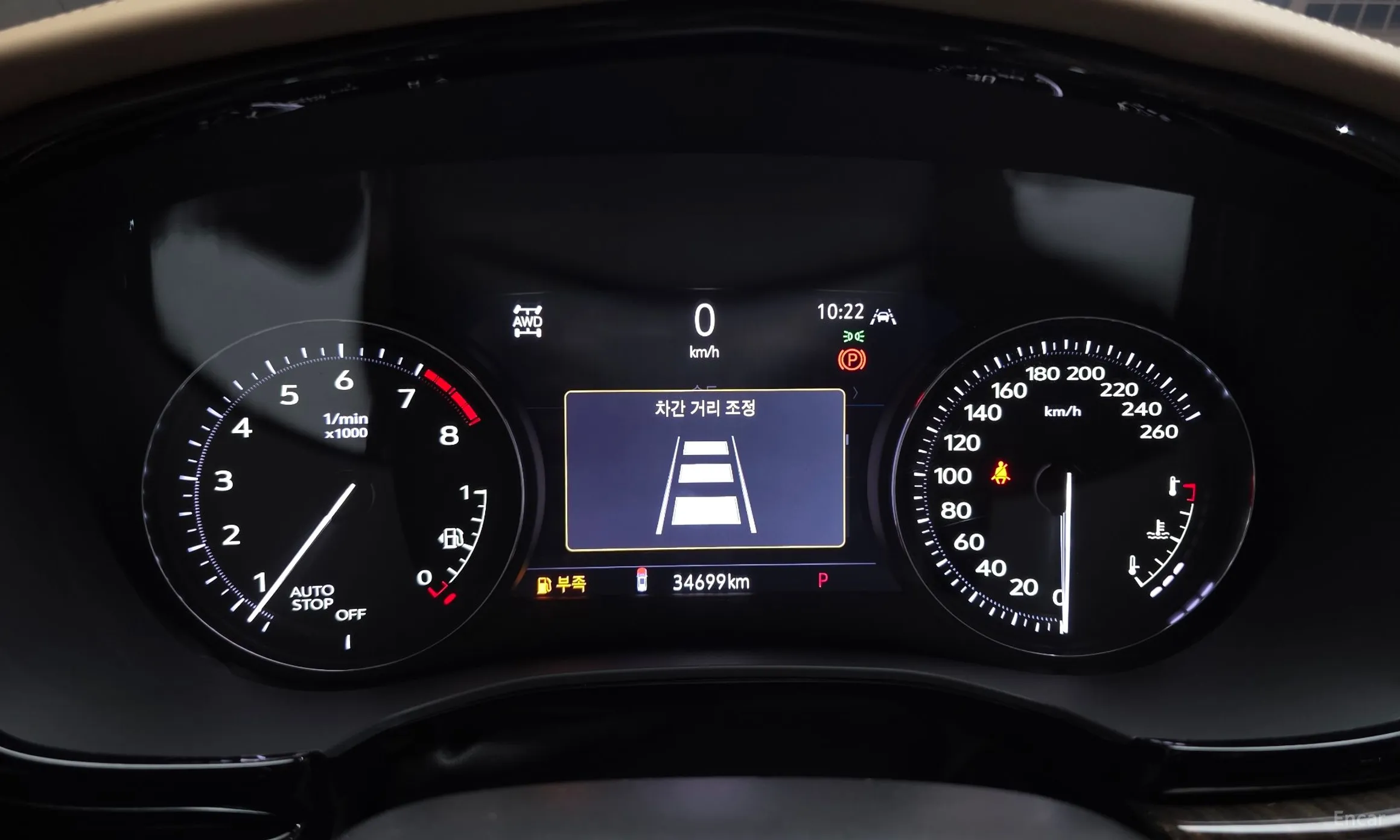 Cadillac XT6 превью 8
