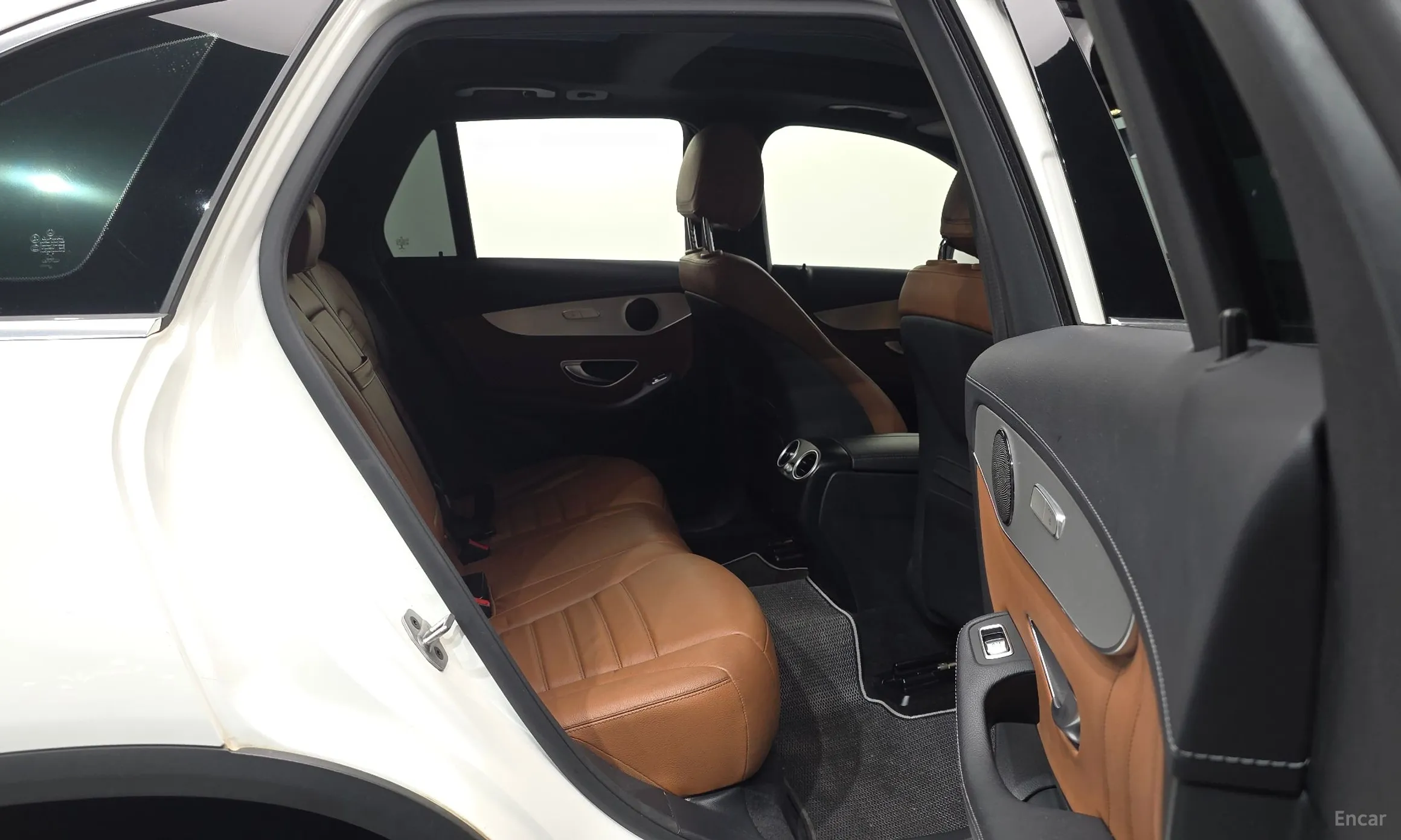 Mercedes Benz GLC-Class X253 превью 12