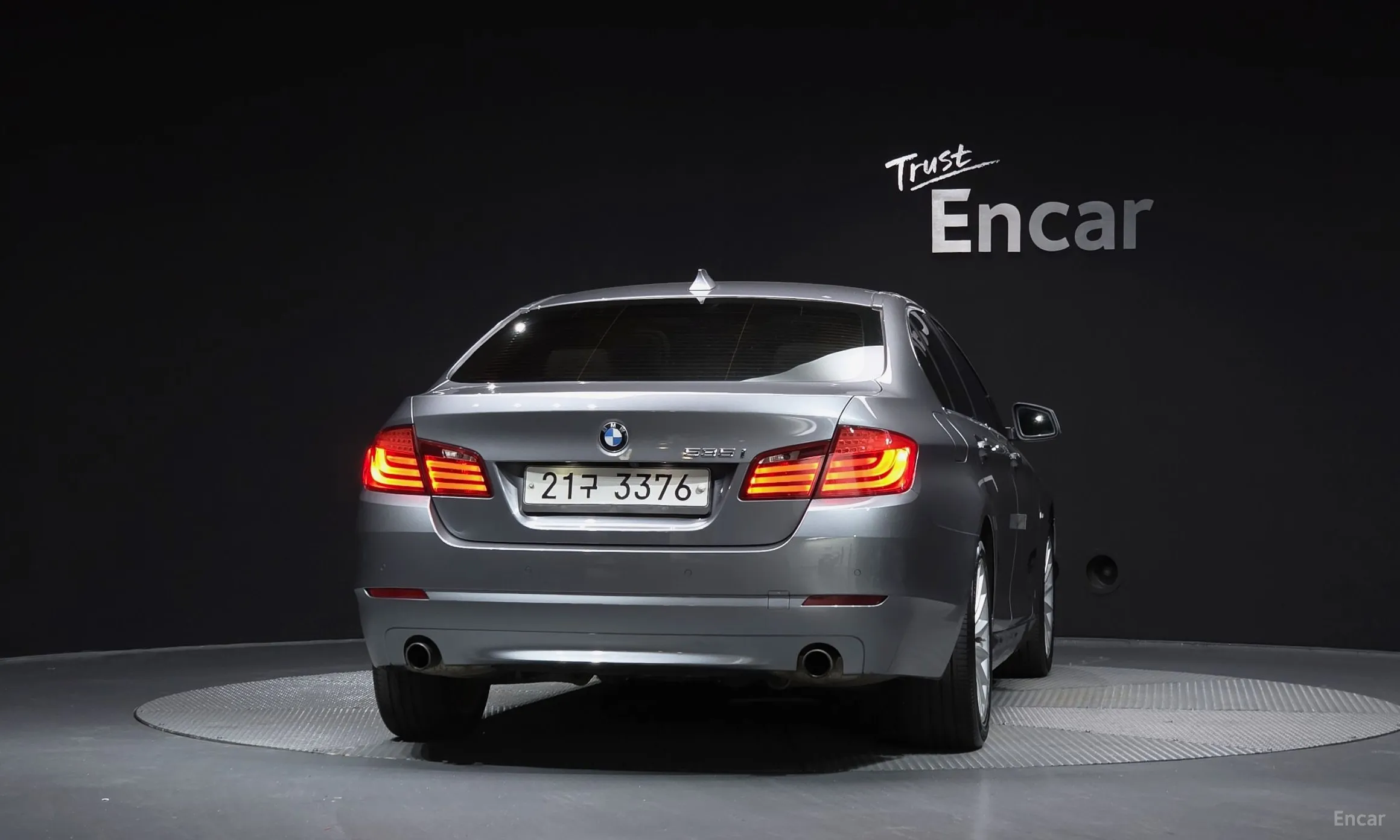 BMW 5 Series (F10) превью 4