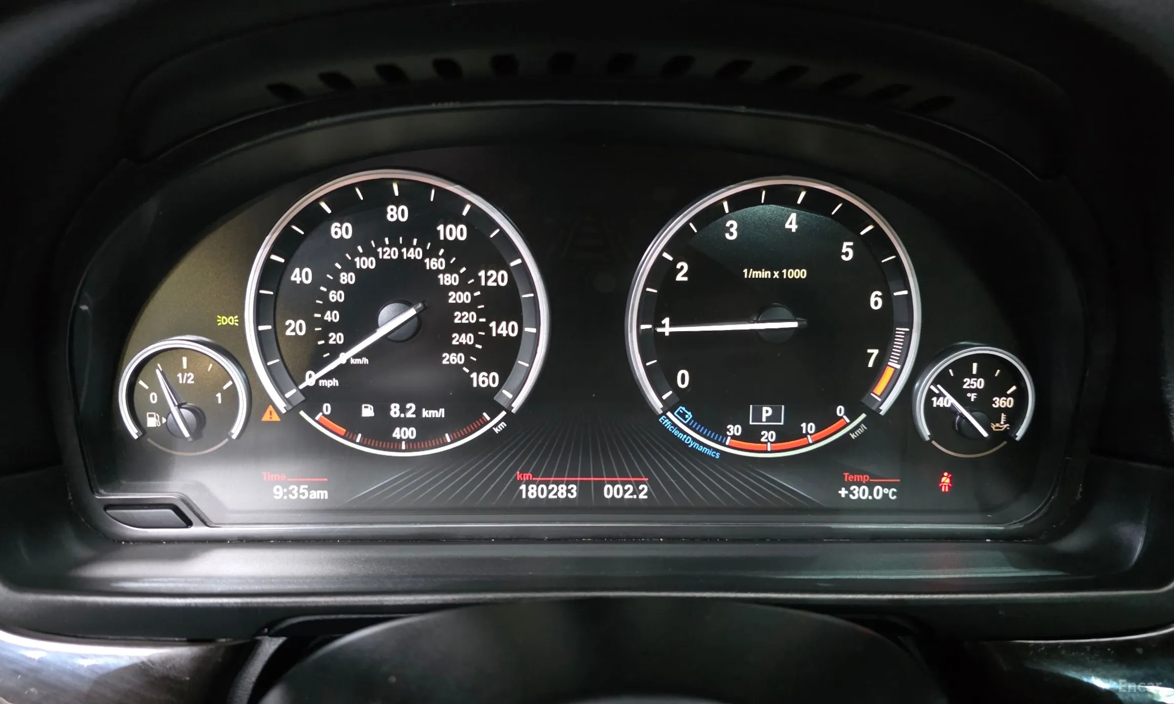 BMW 5 Series (F10) превью 8
