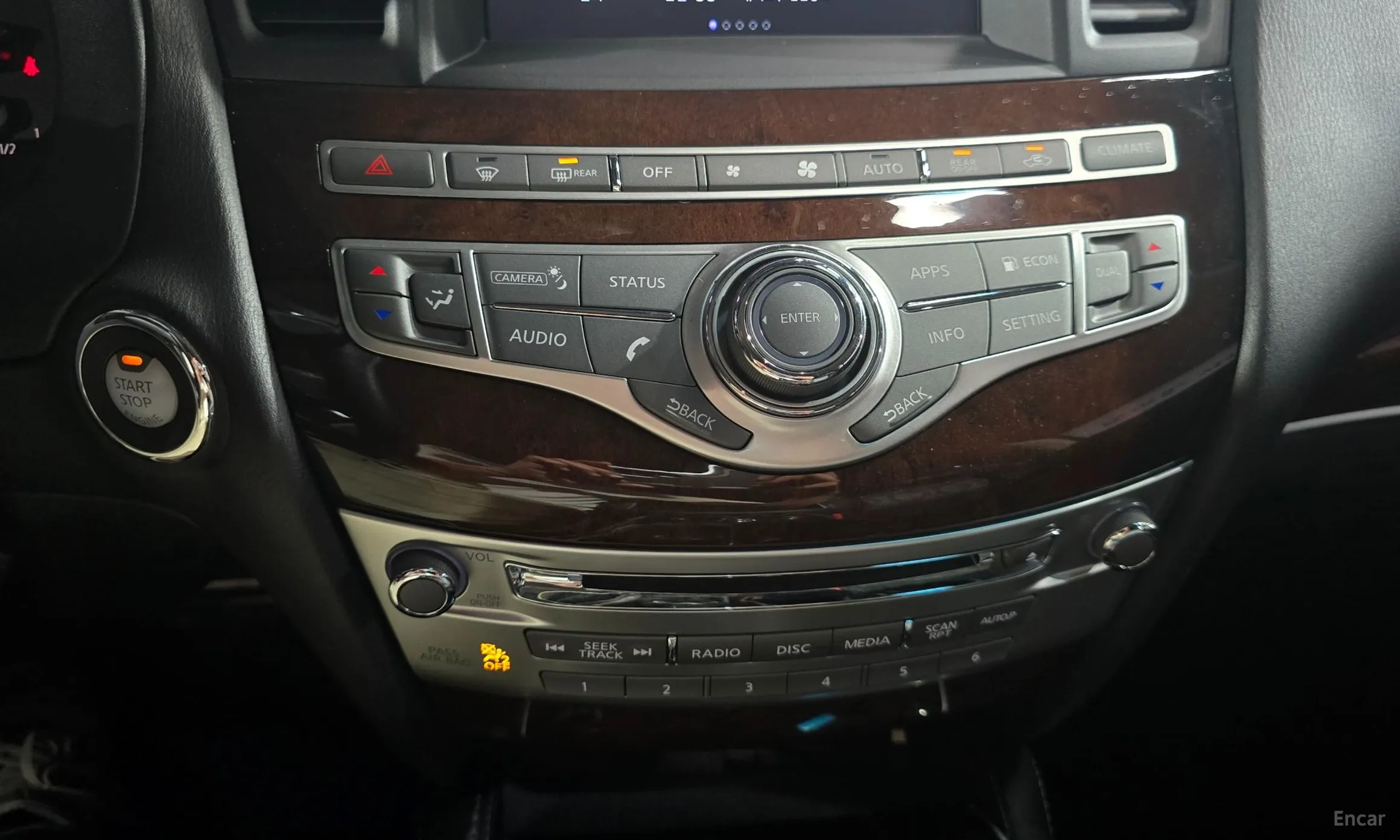 Infiniti QX60 превью 17