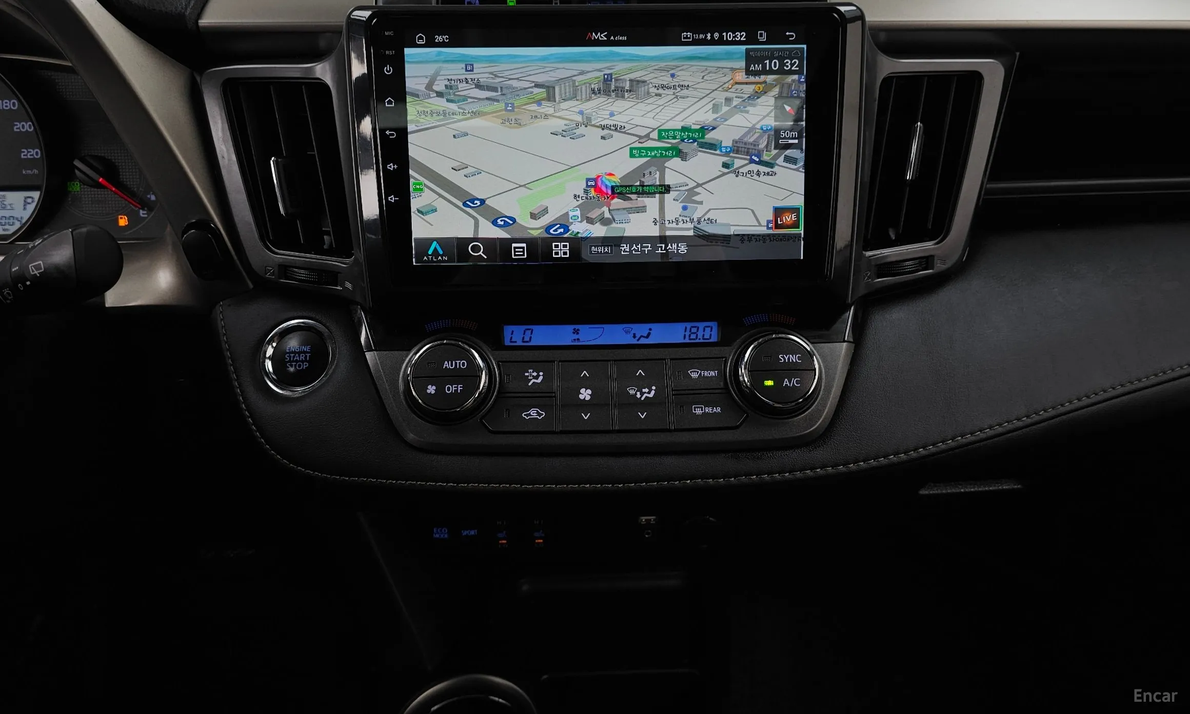 Toyota RAV4 превью 14