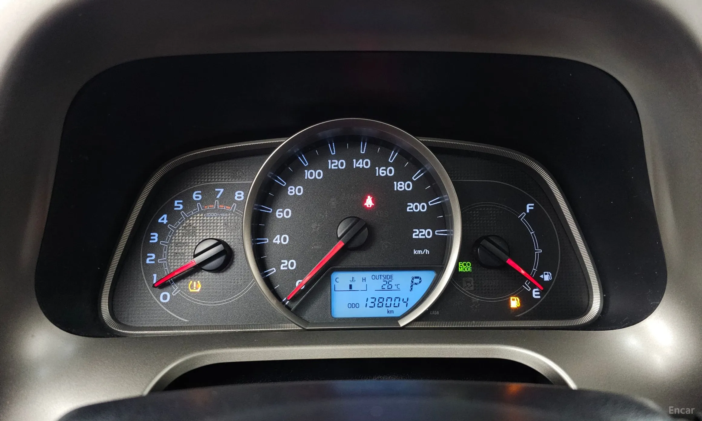 Toyota RAV4 превью 8