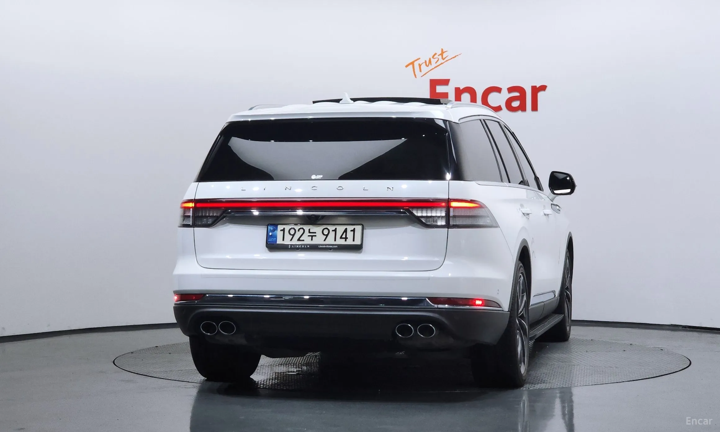 Lincoln Aviator 2nd Generation превью 4