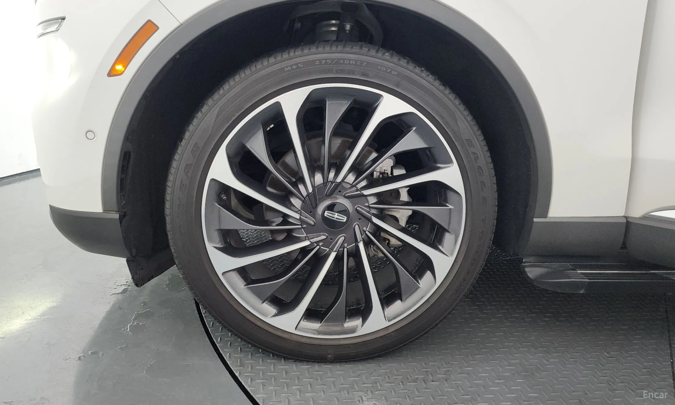 Lincoln Aviator 2nd Generation превью 5