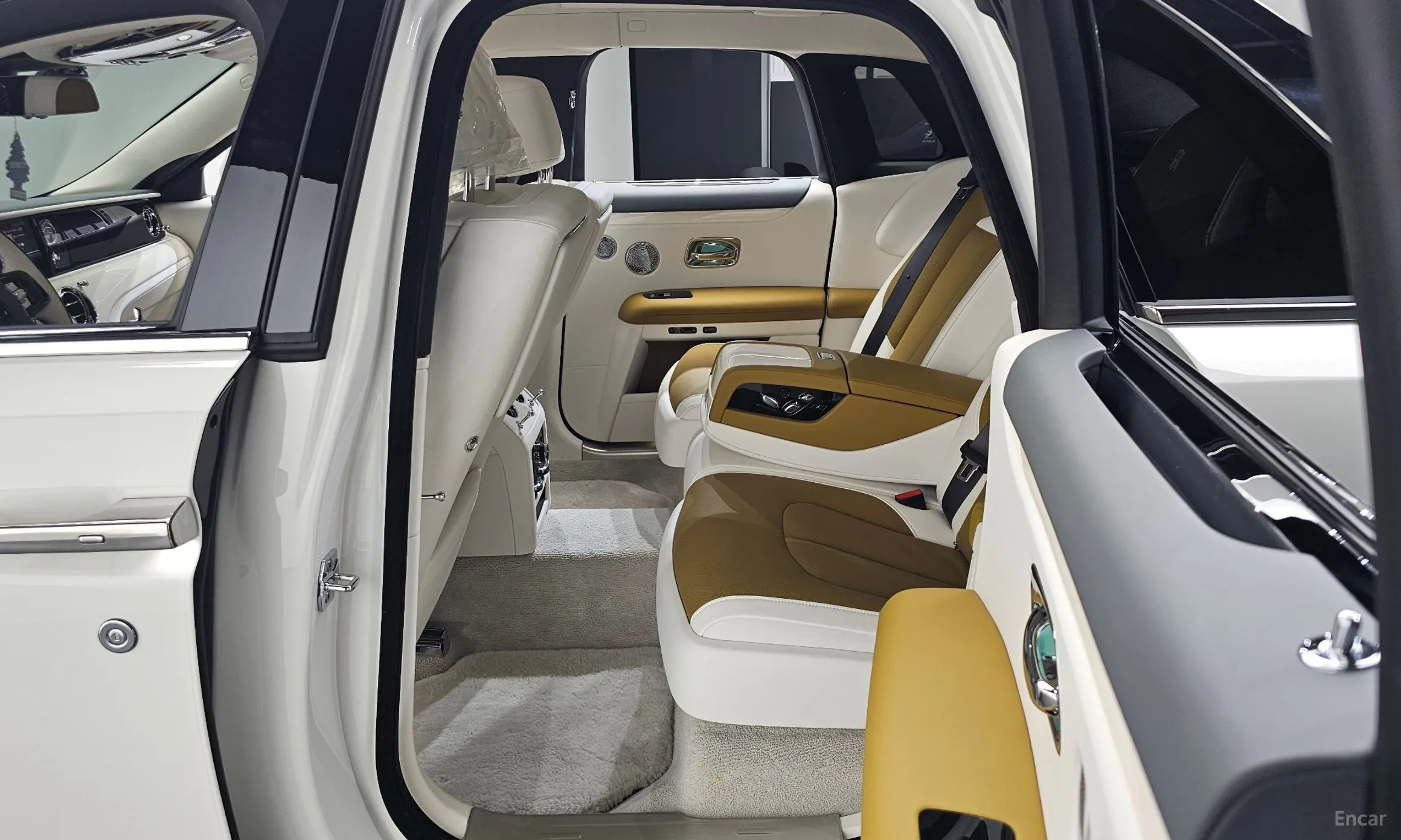 Rolls-Royce Ghost 2nd Generation превью 11