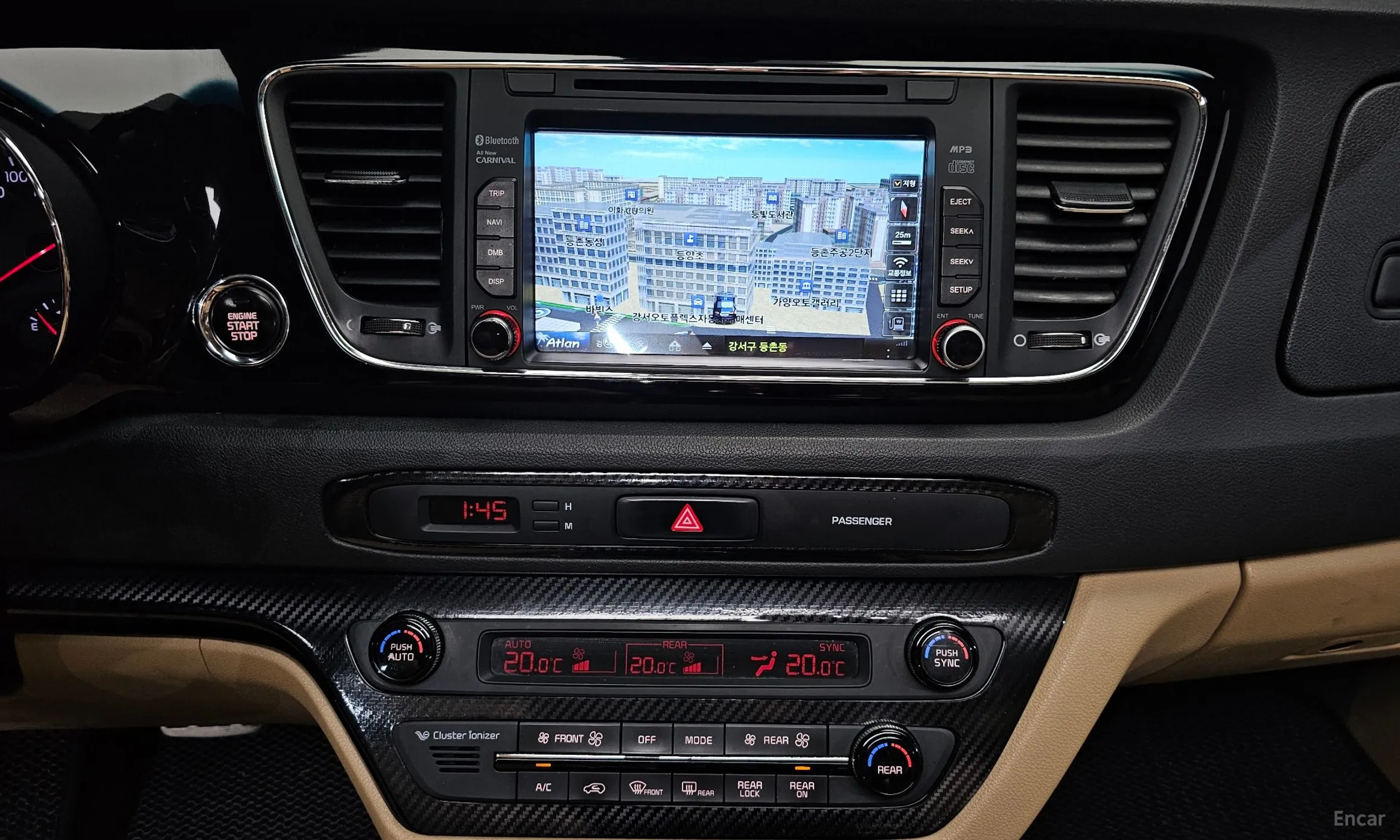 Kia Carnival превью 14