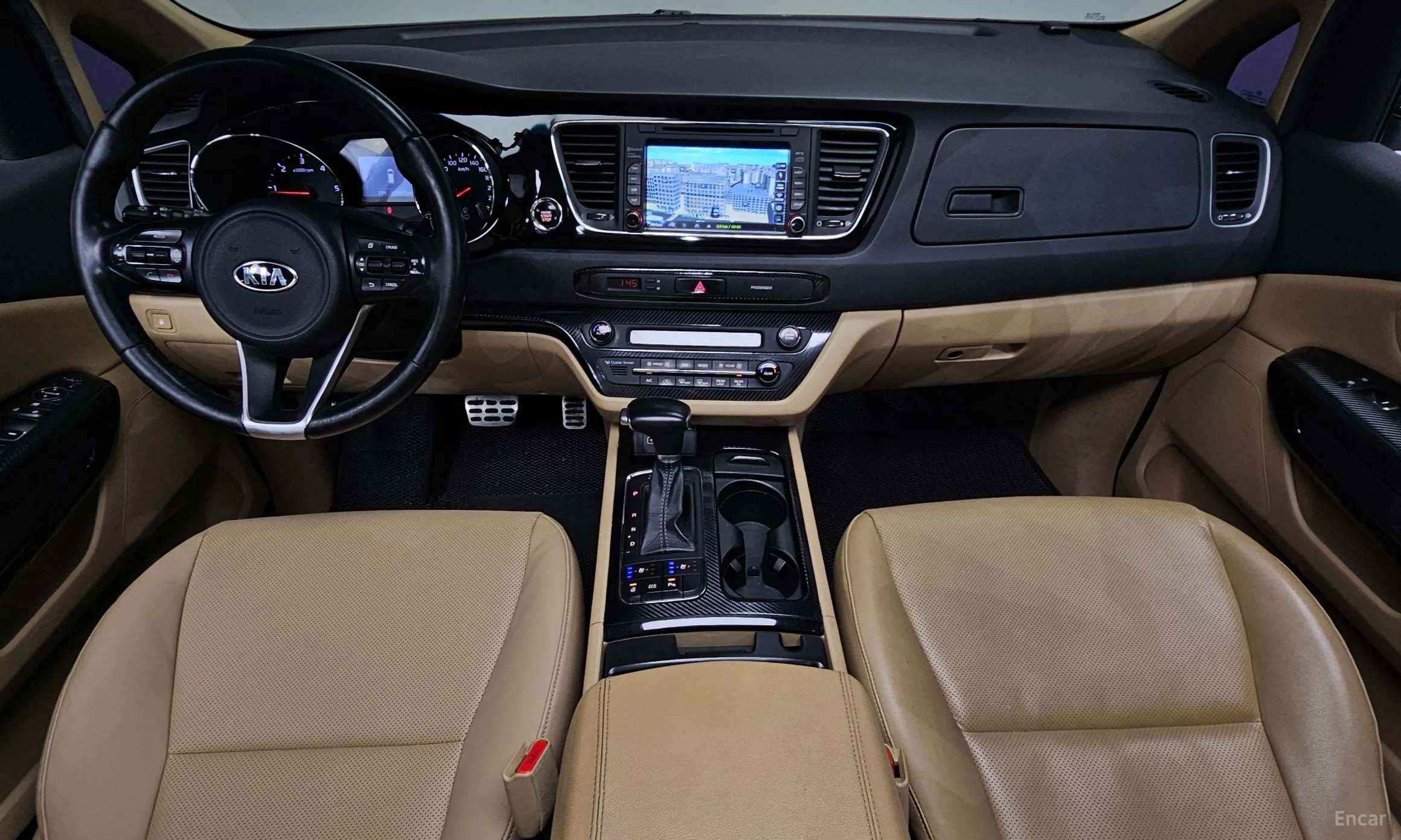 Kia Carnival превью 7