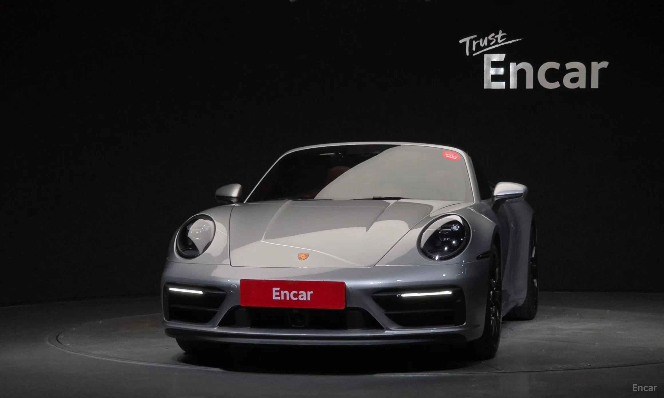Porsche 911 (992) превью 3