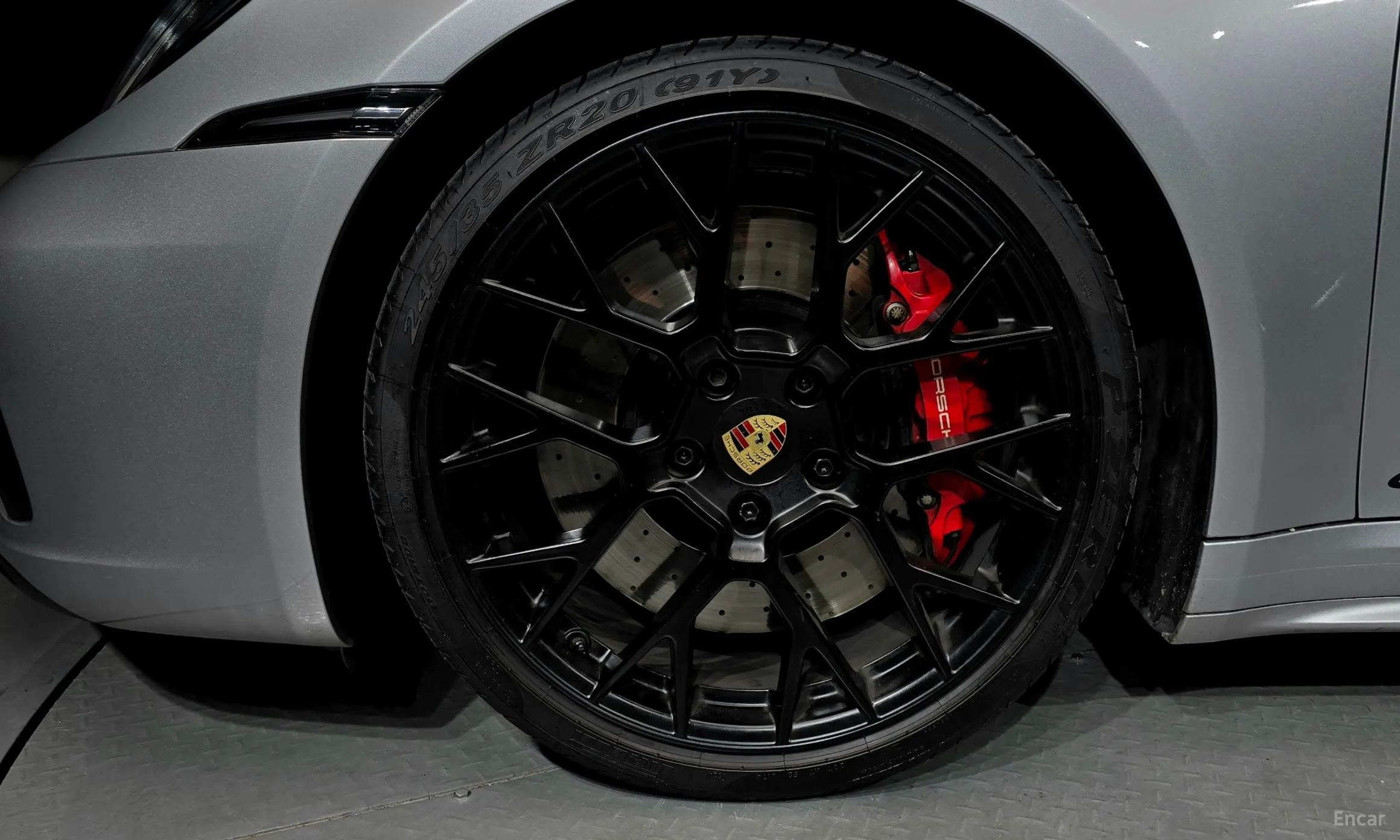 Porsche 911 (992) превью 5
