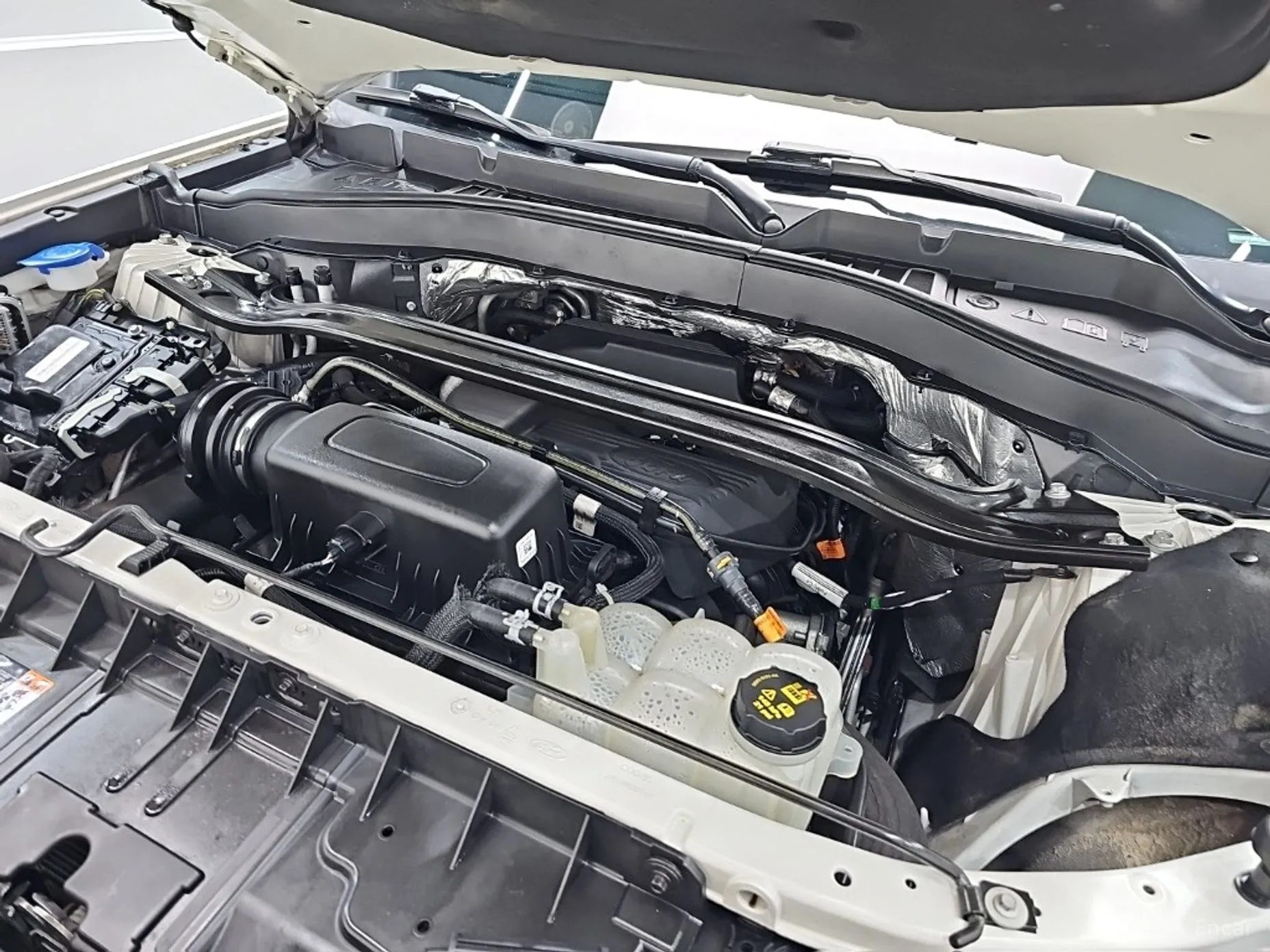 Ford Explorer 6th Generation превью 6