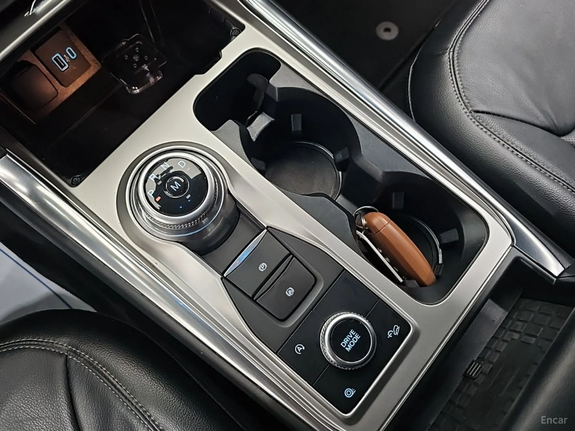 Ford Explorer 6th Generation превью 9