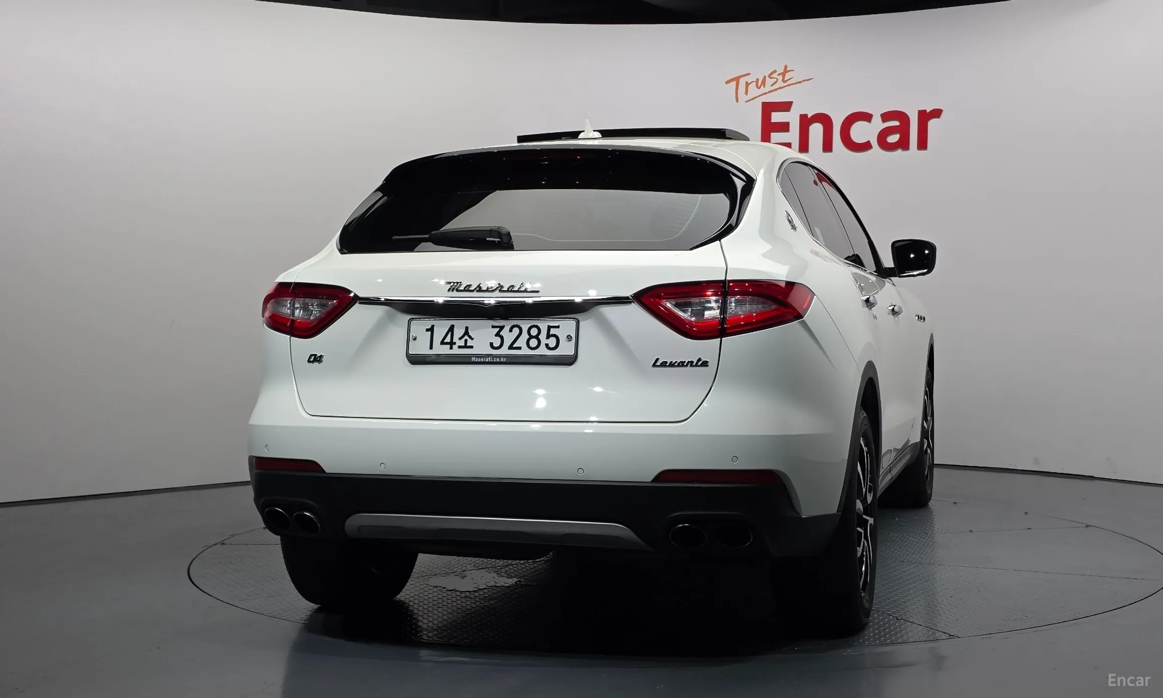 Maserati Levante превью 4