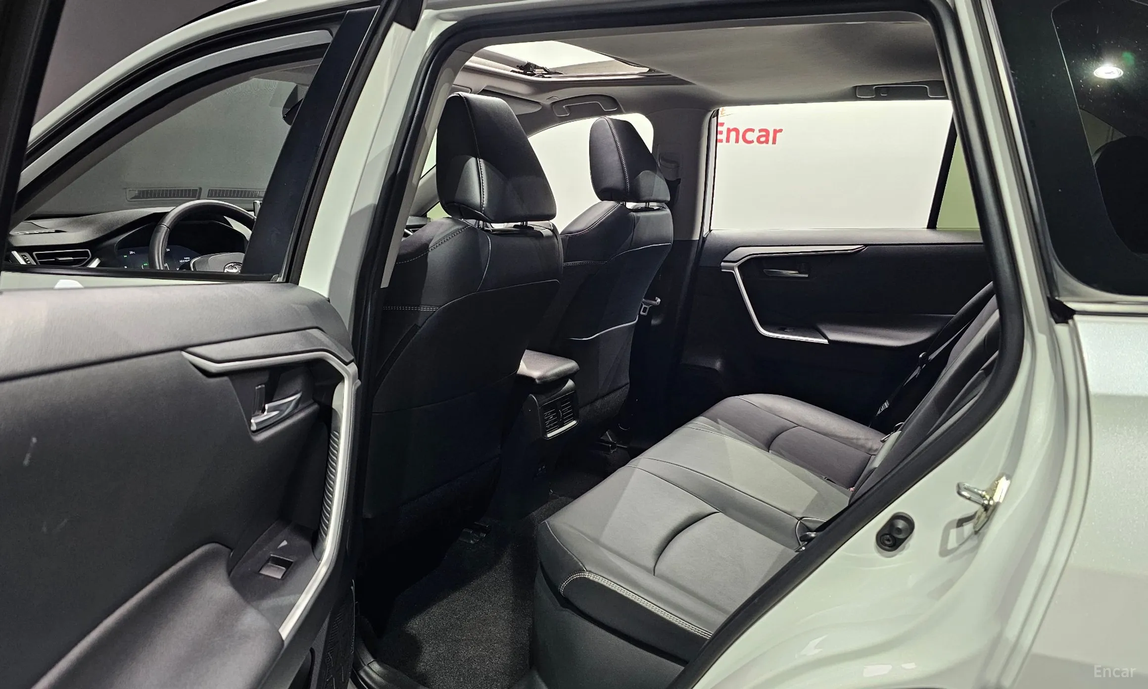 Toyota RAV4 5th Generation превью 11