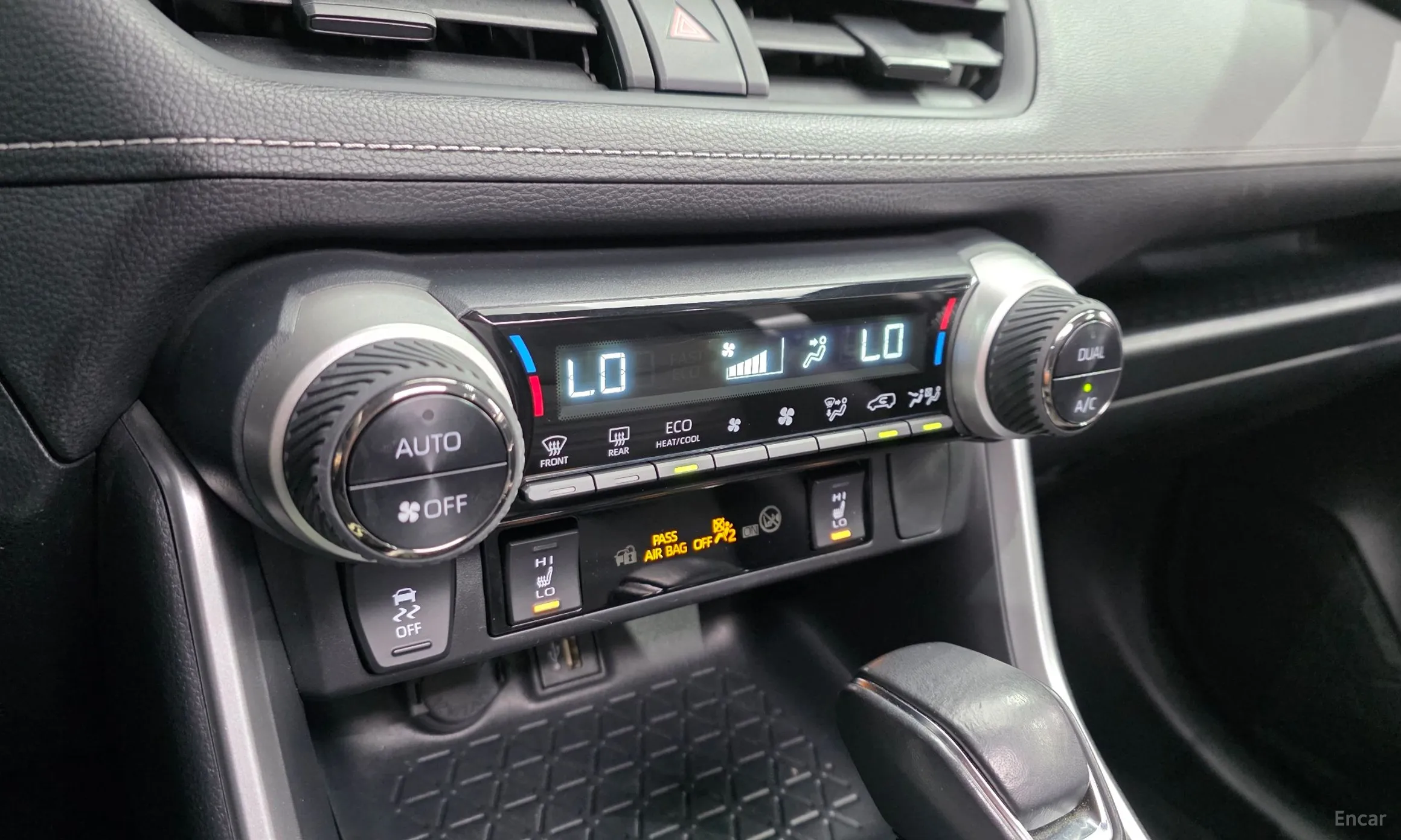 Toyota RAV4 5th Generation превью 17