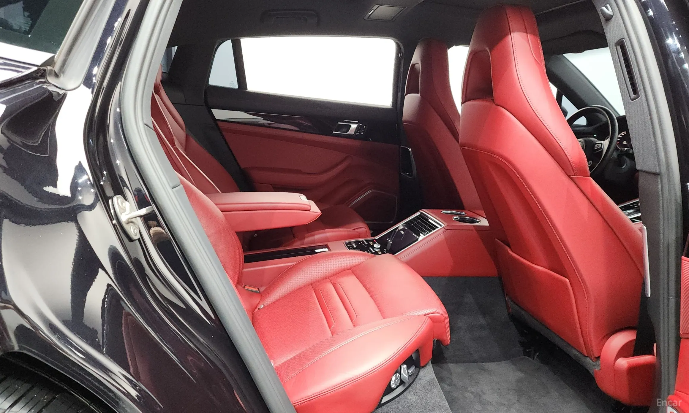 Porsche Panamera (971) превью 12