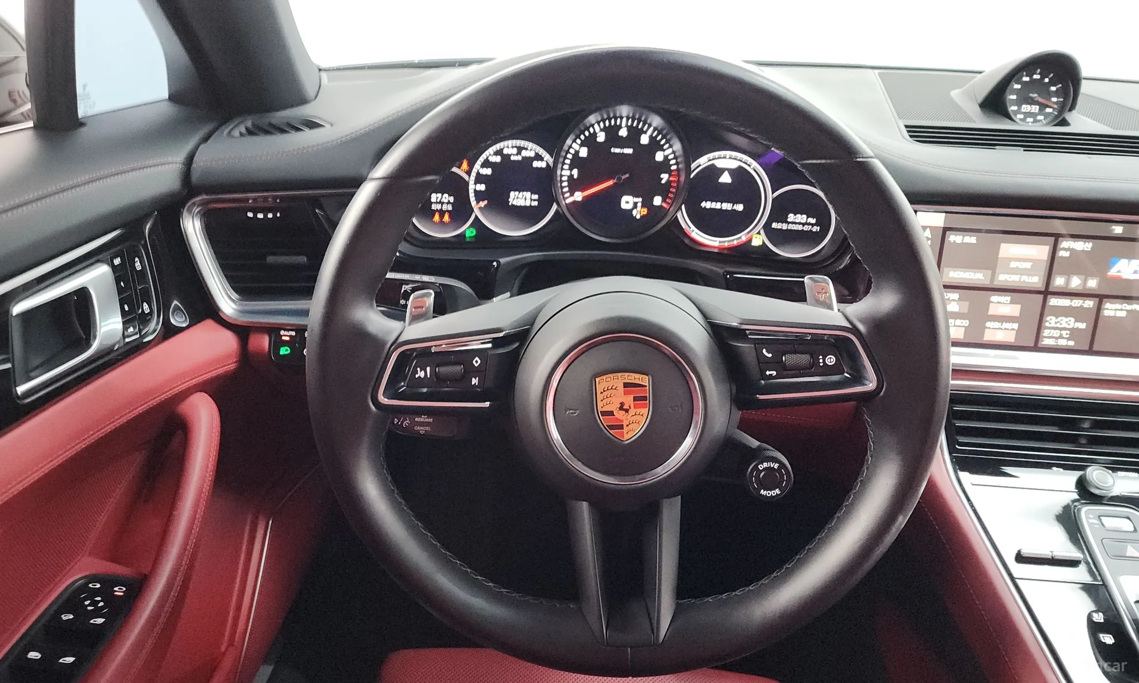 Porsche Panamera (971) превью 13