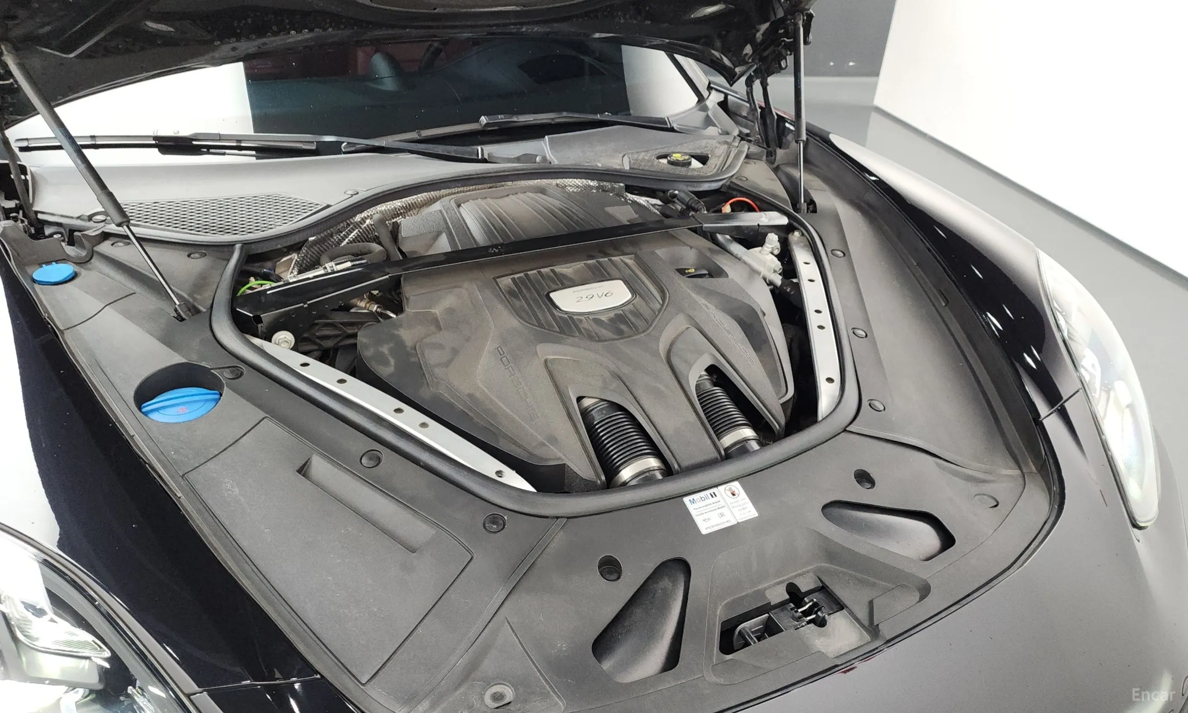Porsche Panamera (971) превью 6
