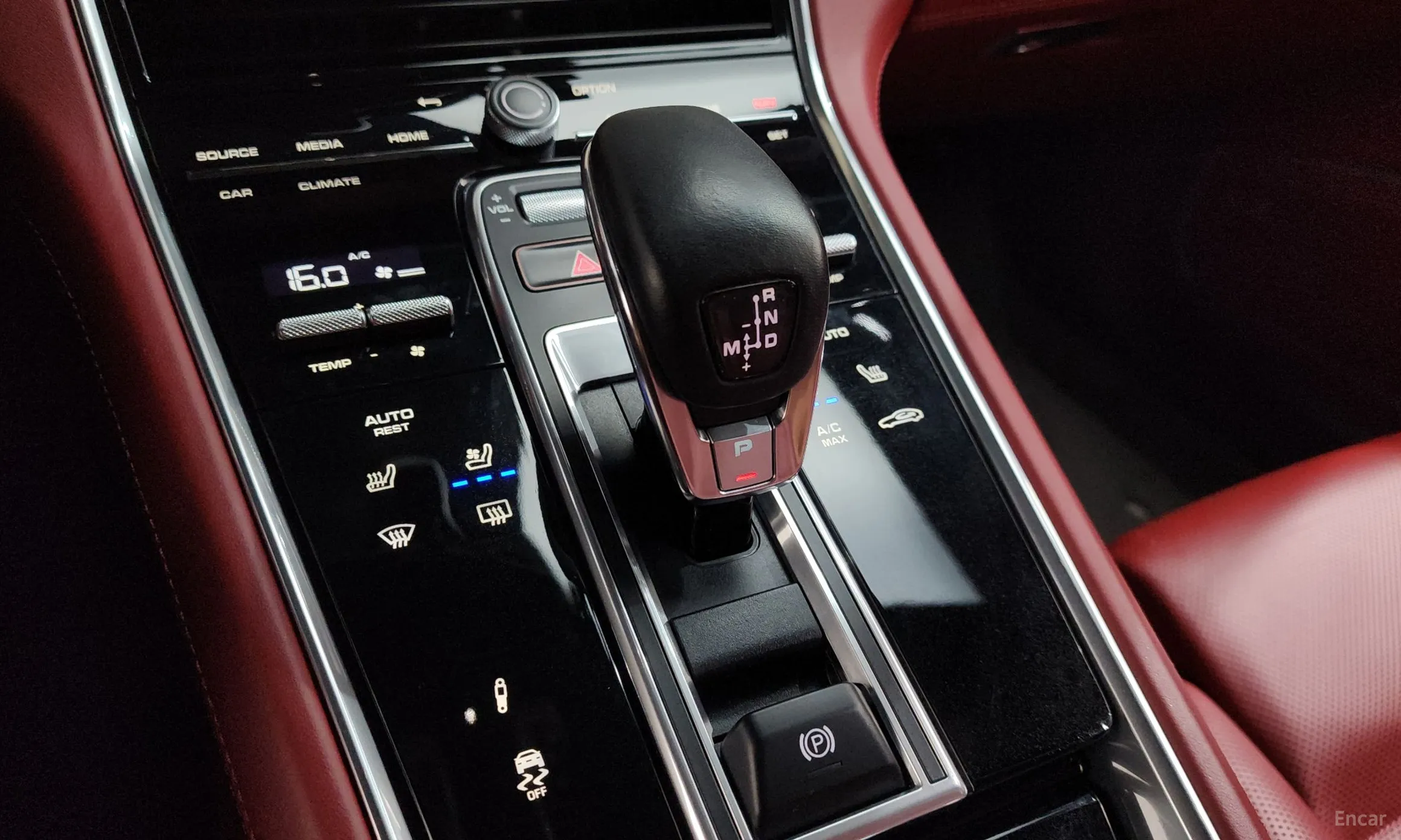 Porsche Panamera (971) превью 9