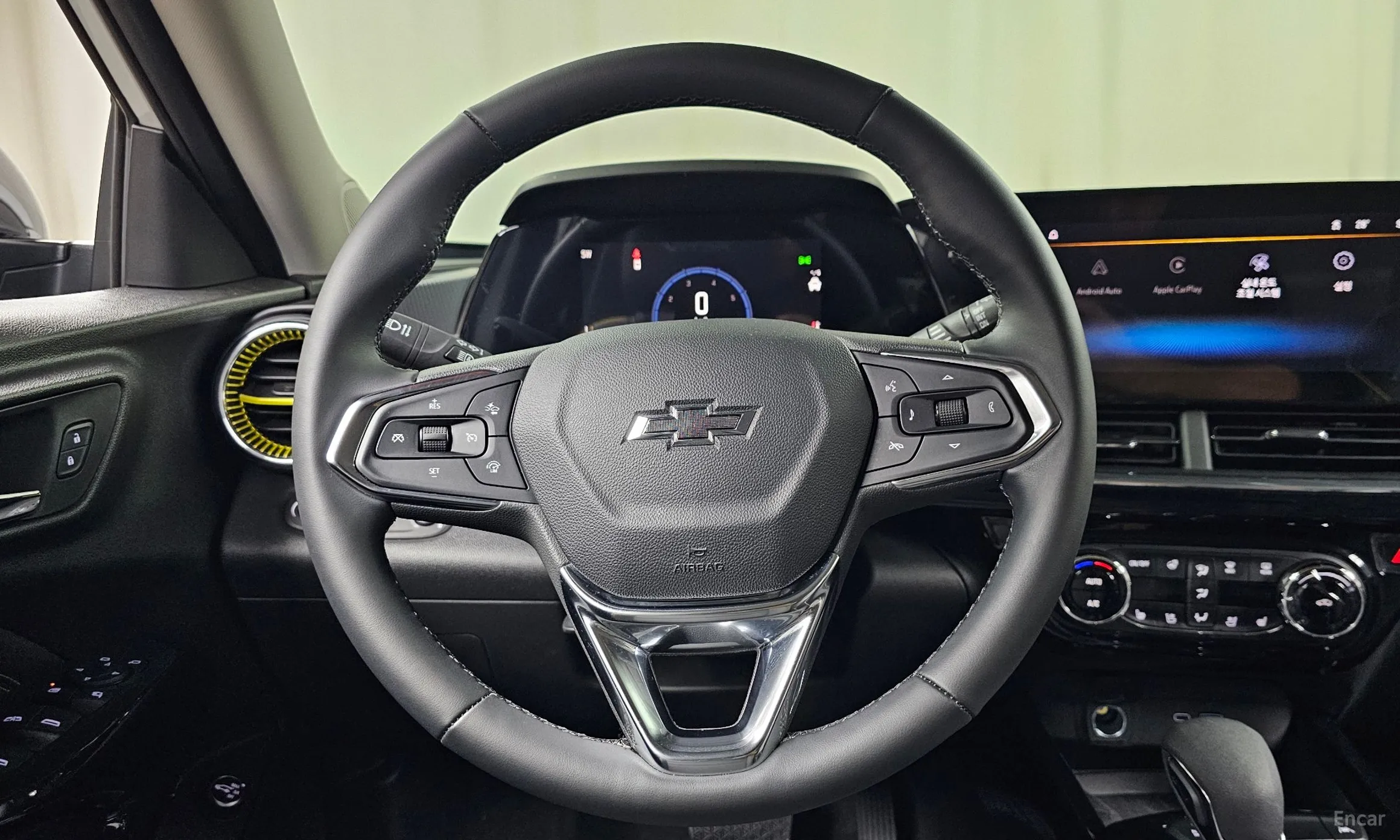 Chevrolet (GM Daewoo) Trax Crossover превью 13
