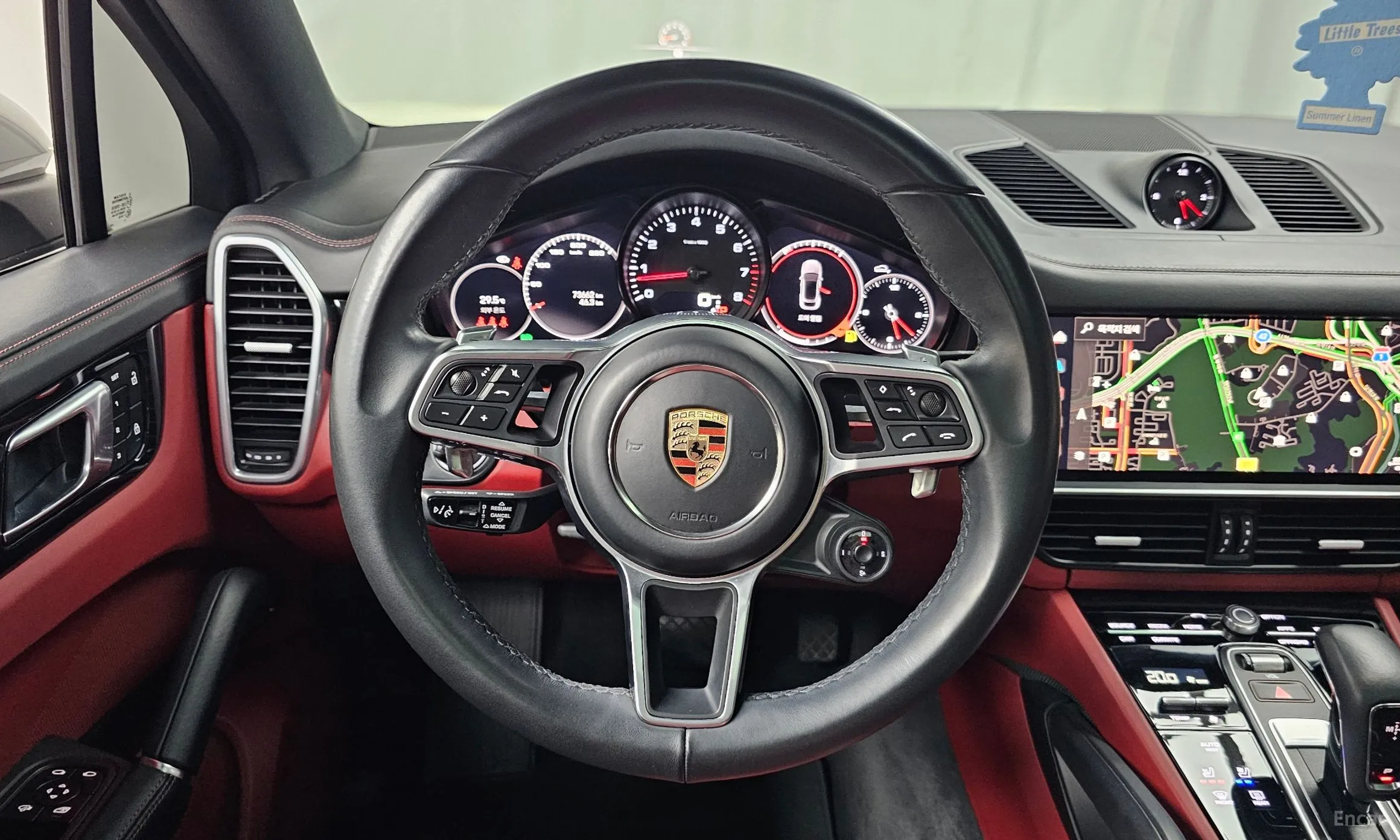 Porsche Cayenne (PO536) превью 12