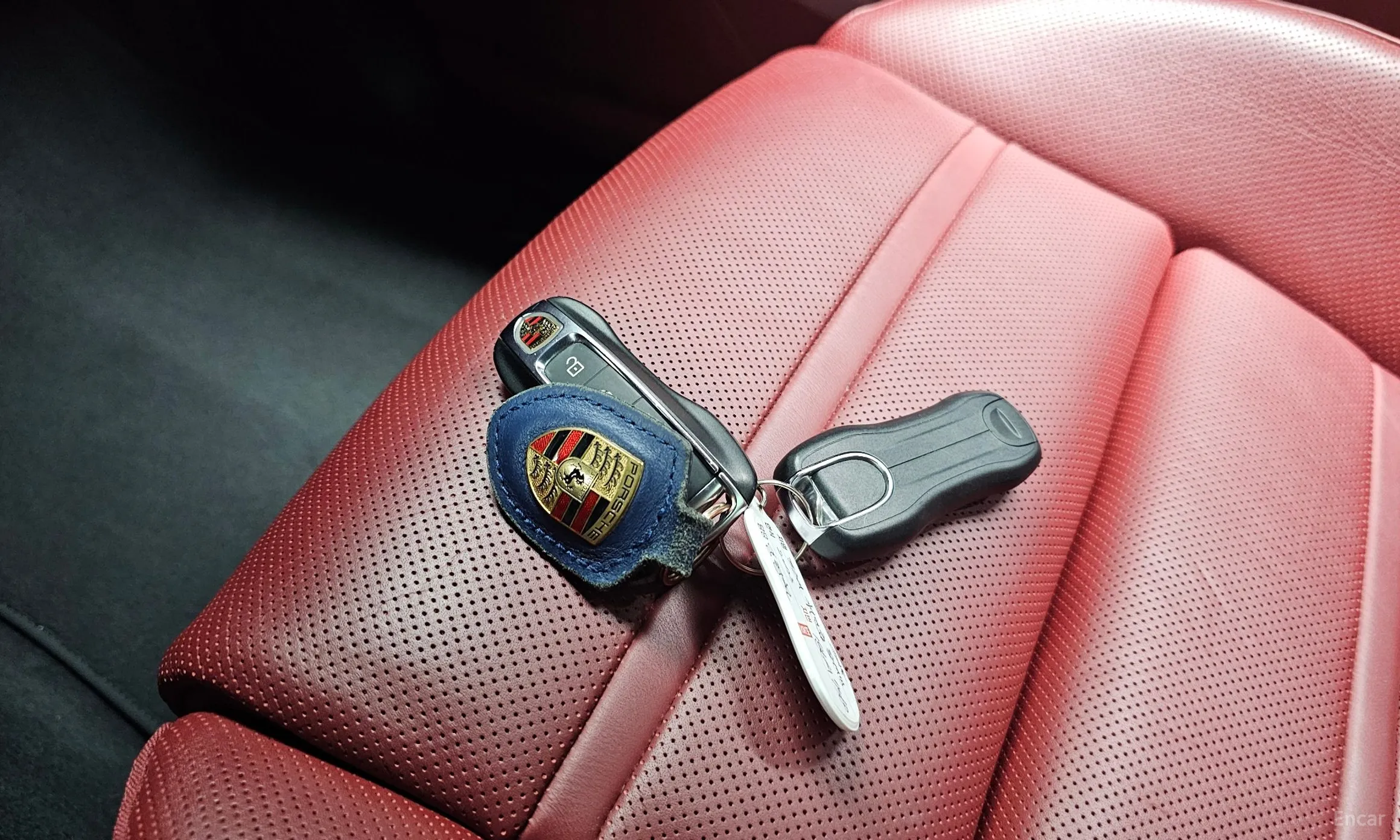 Porsche Cayenne (PO536) превью 17
