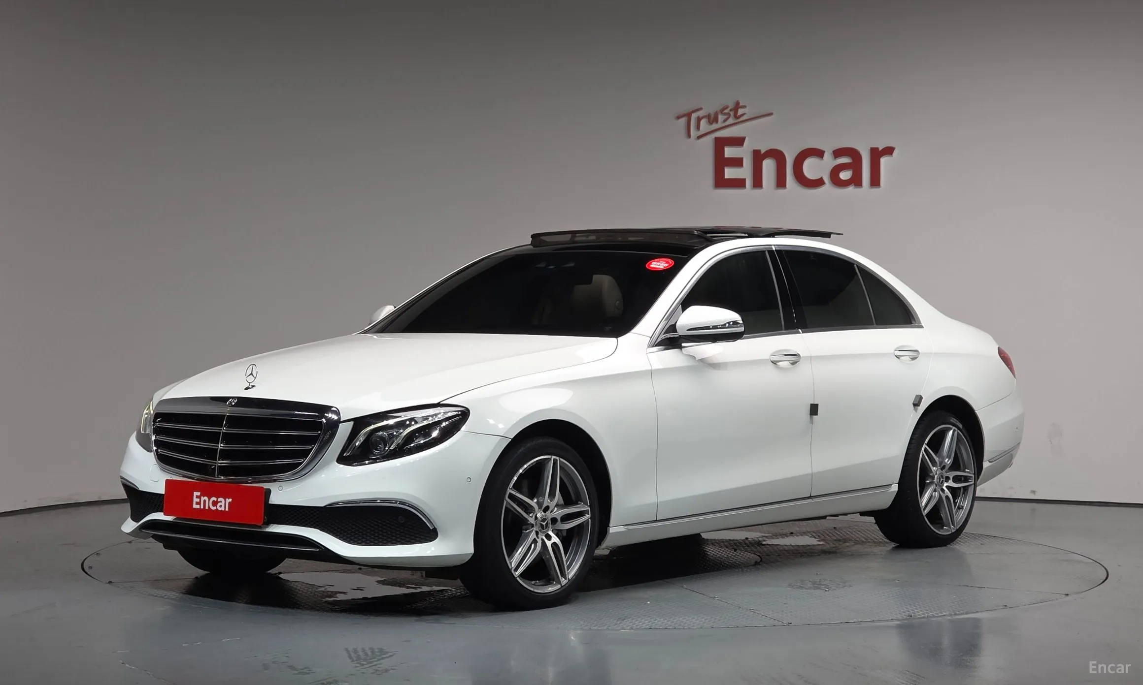 Mercedes Benz E-Class W213