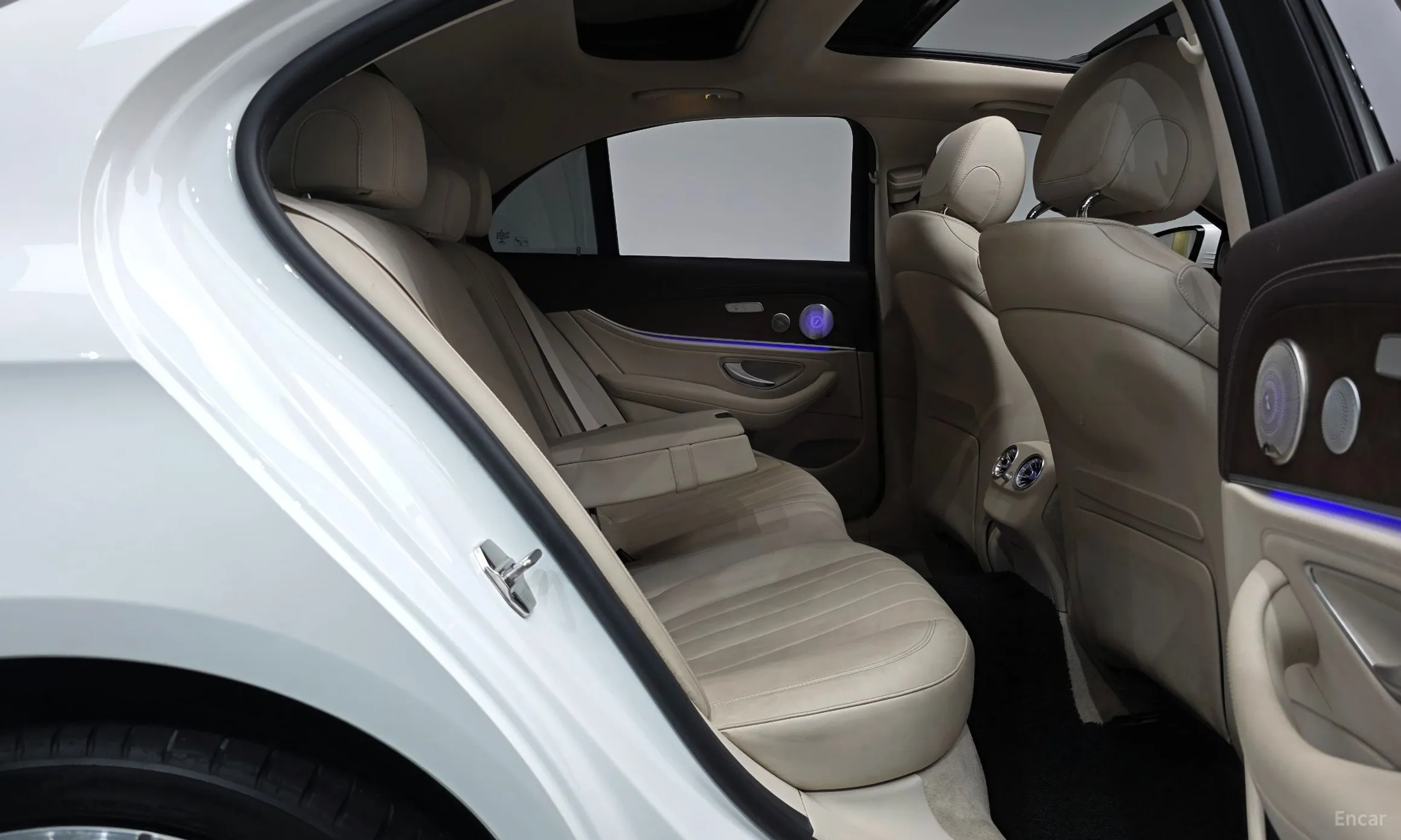 Mercedes Benz E-Class W213 превью 11