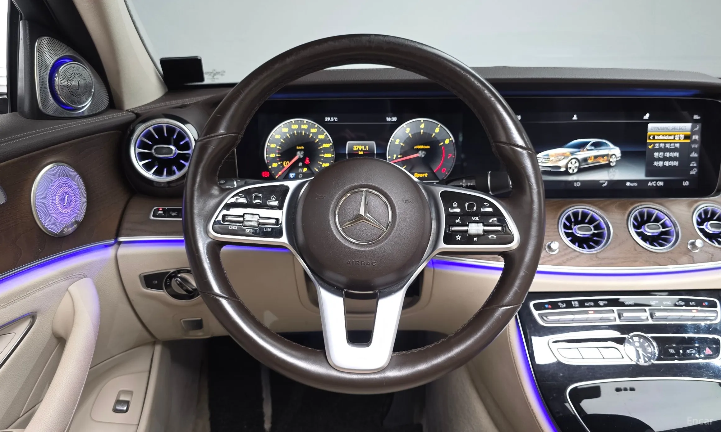Mercedes Benz E-Class W213 превью 12