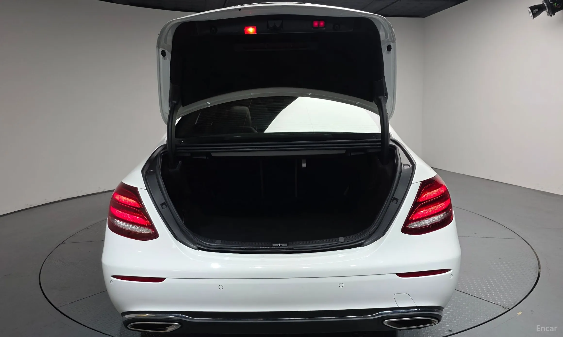 Mercedes Benz E-Class W213 превью 20