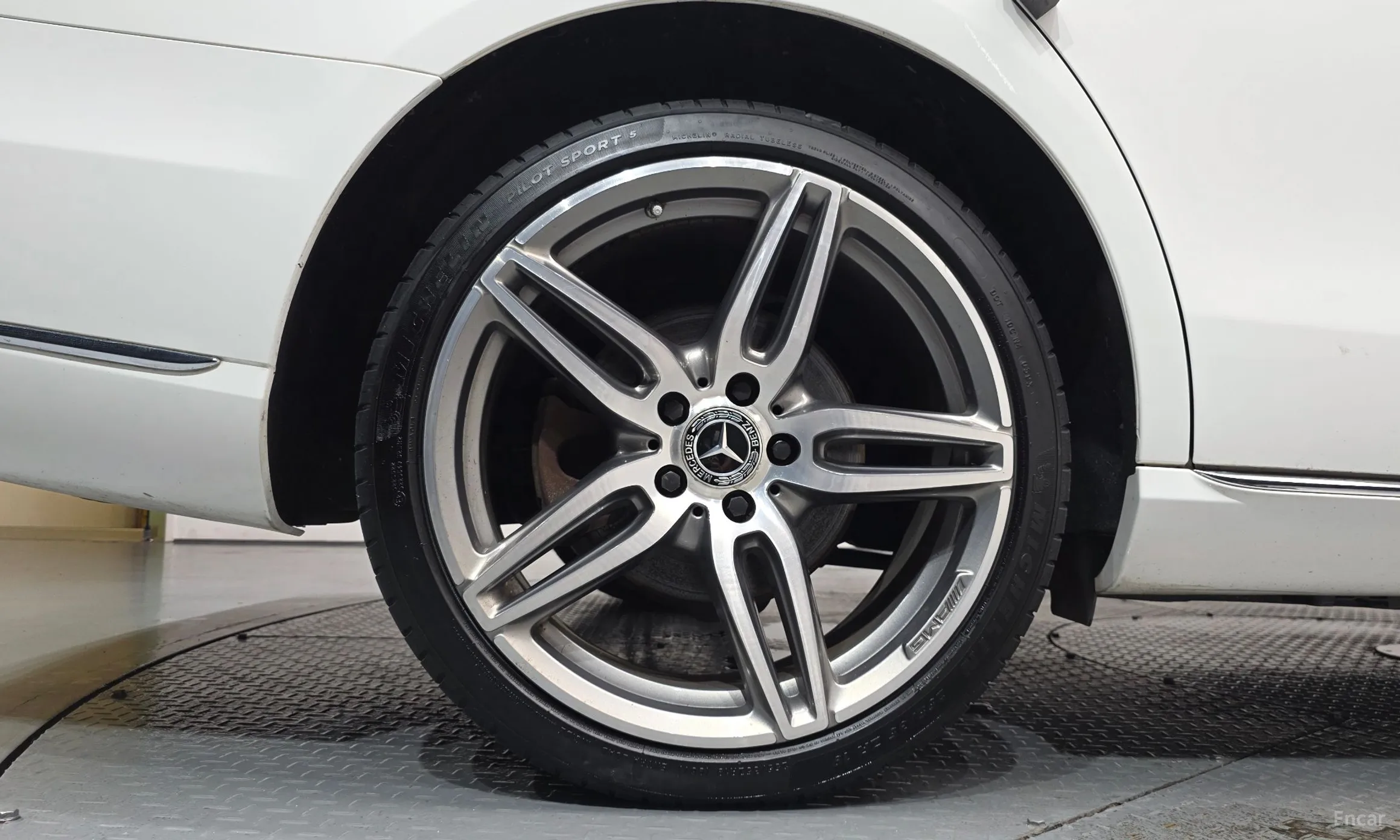 Mercedes Benz E-Class W213 превью 5