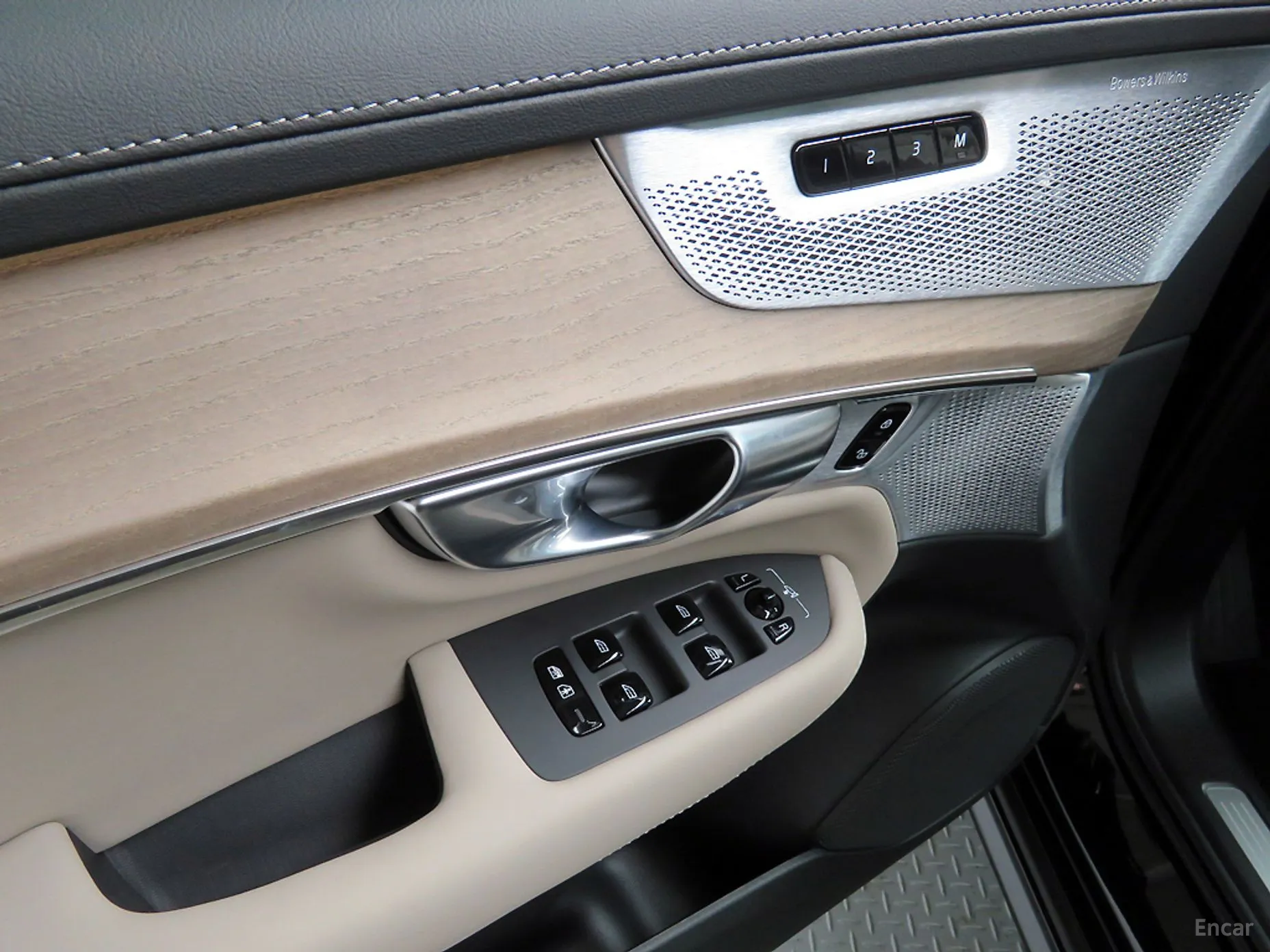 Volvo XC90 Gen 2 превью 20