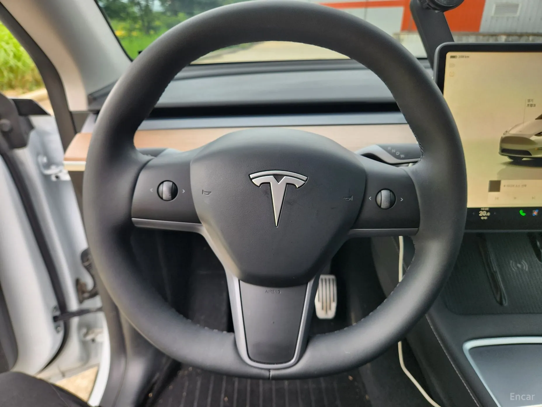 Tesla Model Y превью 8
