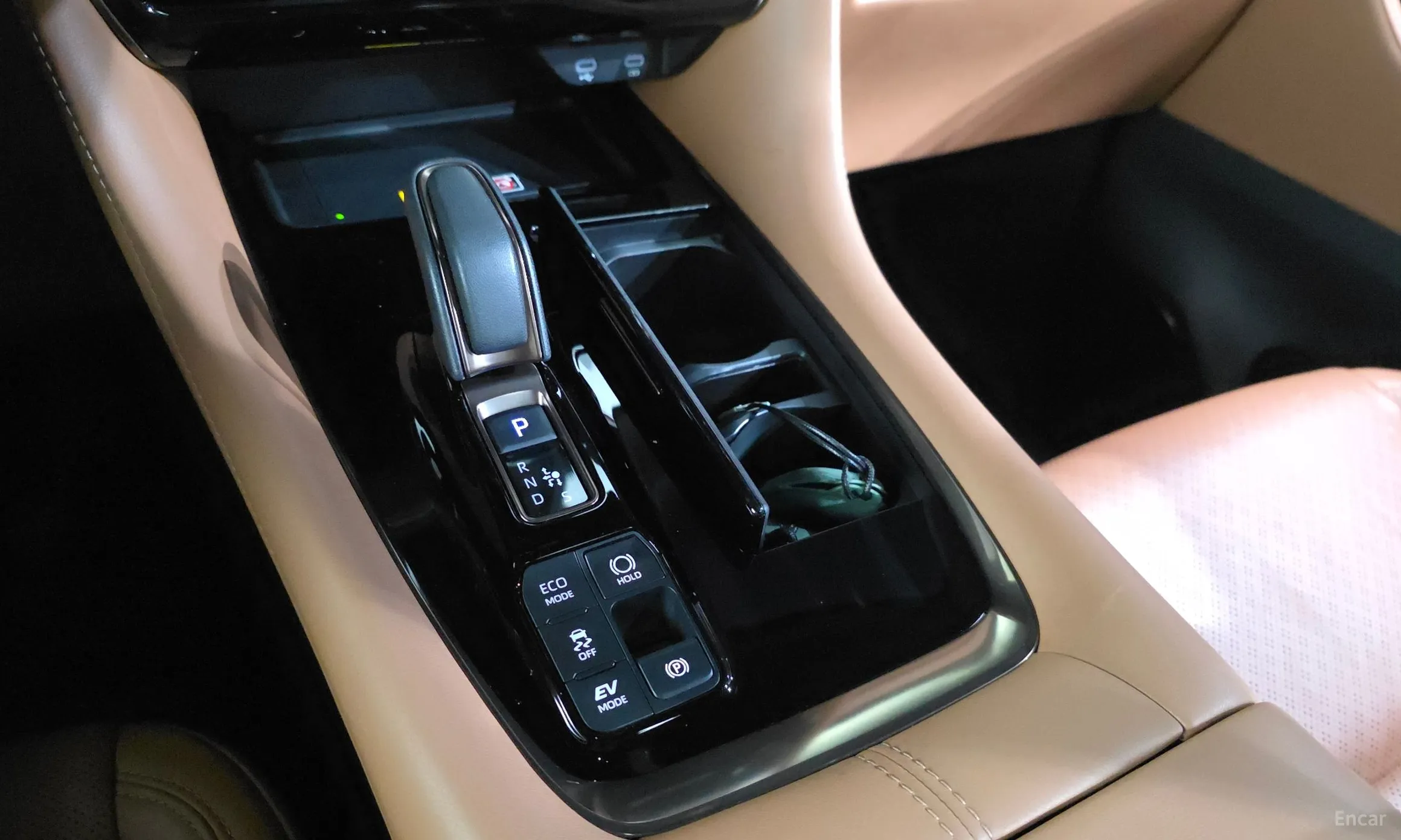 Toyota Alphard 4th Generation превью 9
