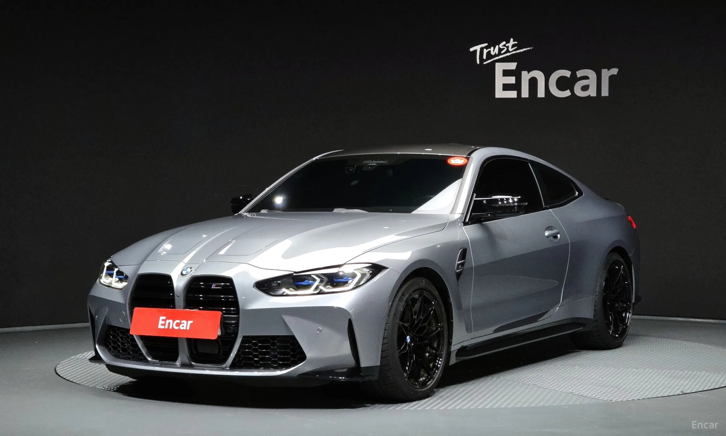 BMW M4 (G82)