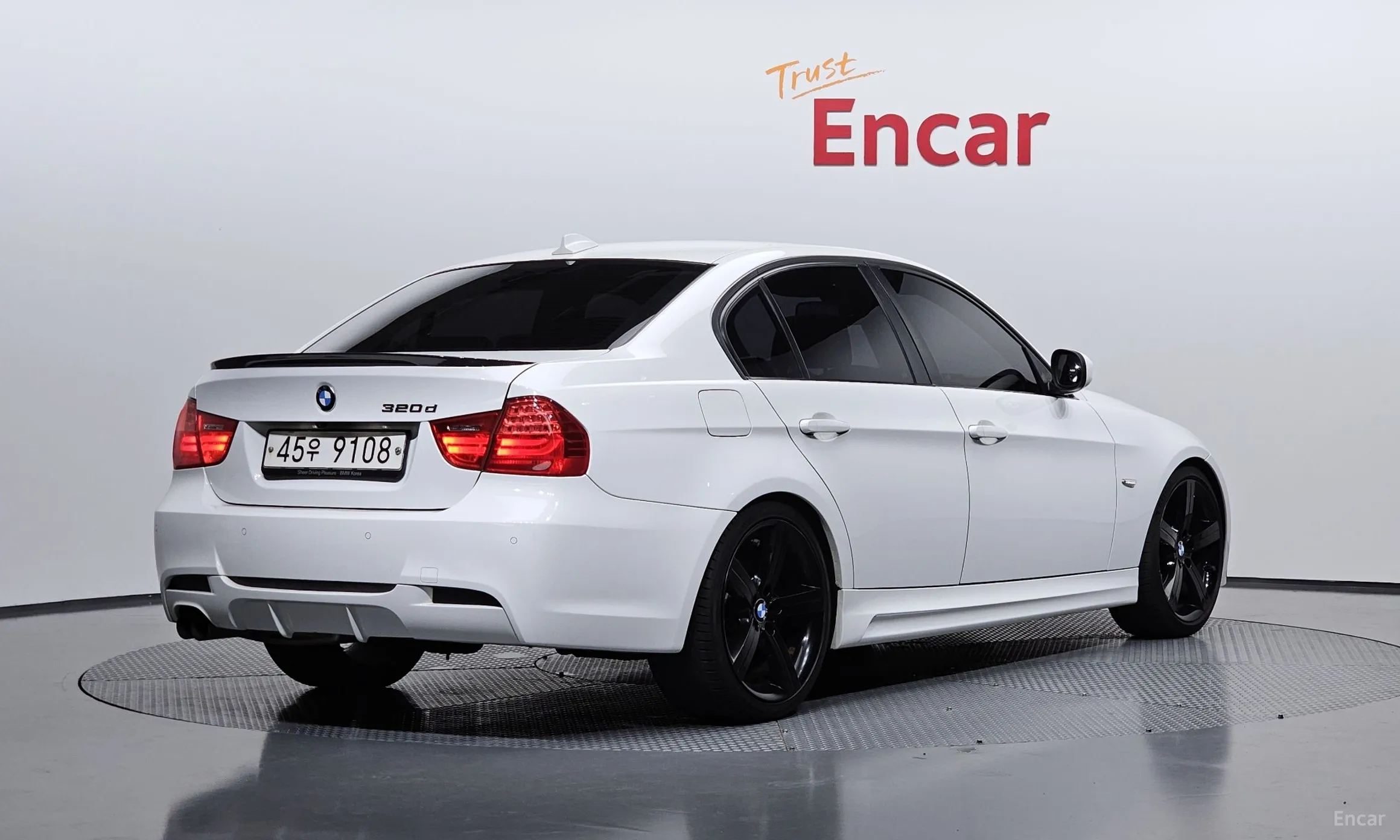 BMW 3 Series (E90)