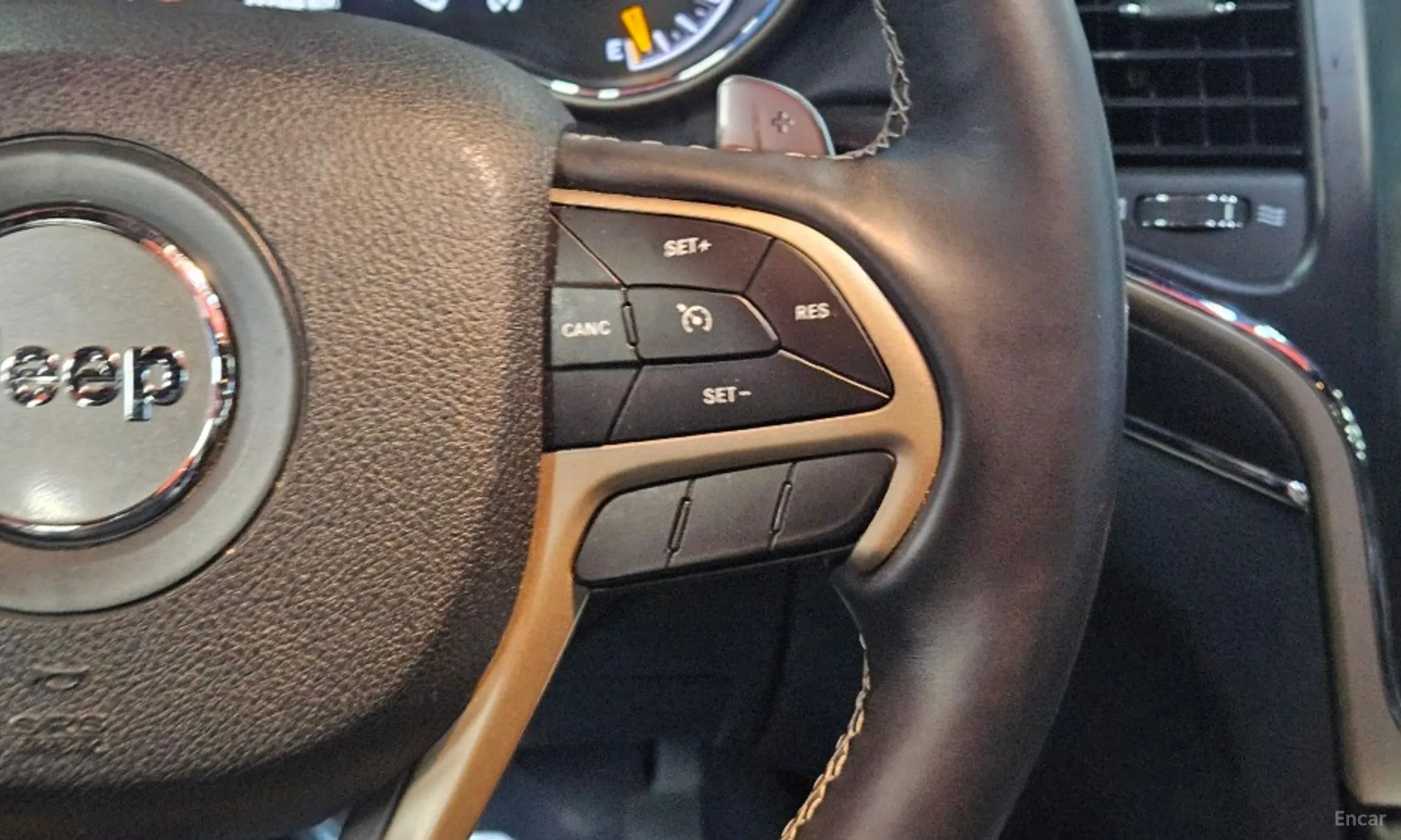 Jeep Grand Cherokee превью 15