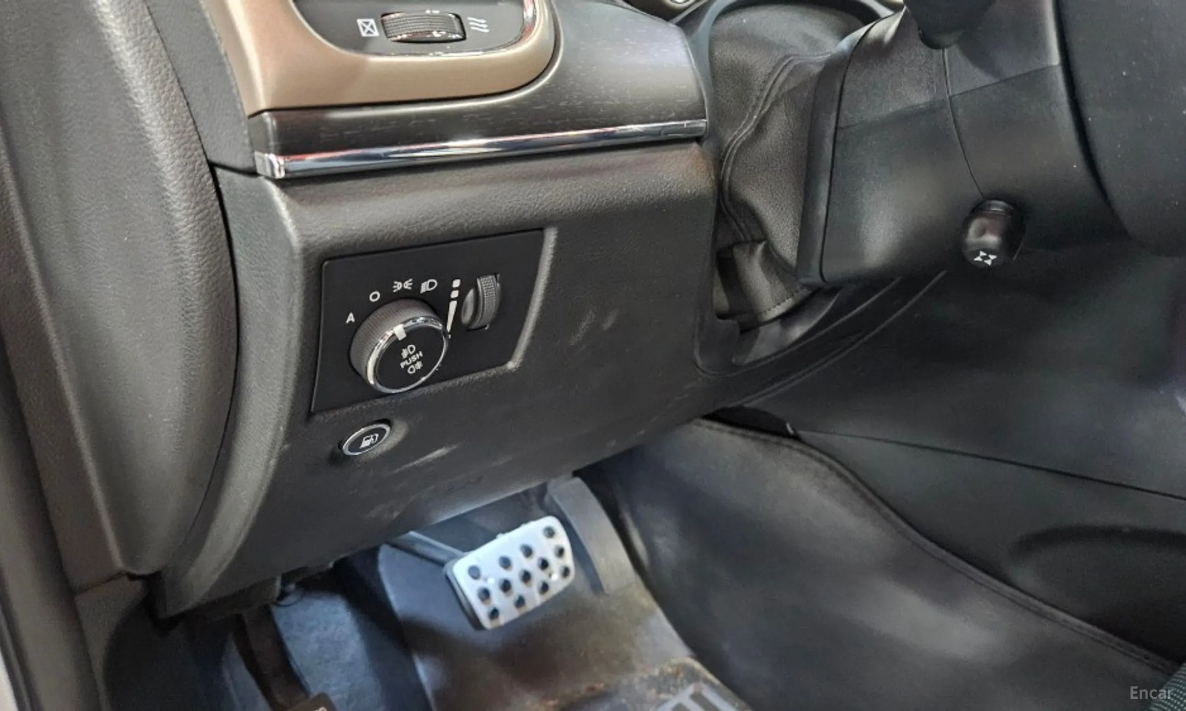 Jeep Grand Cherokee превью 17